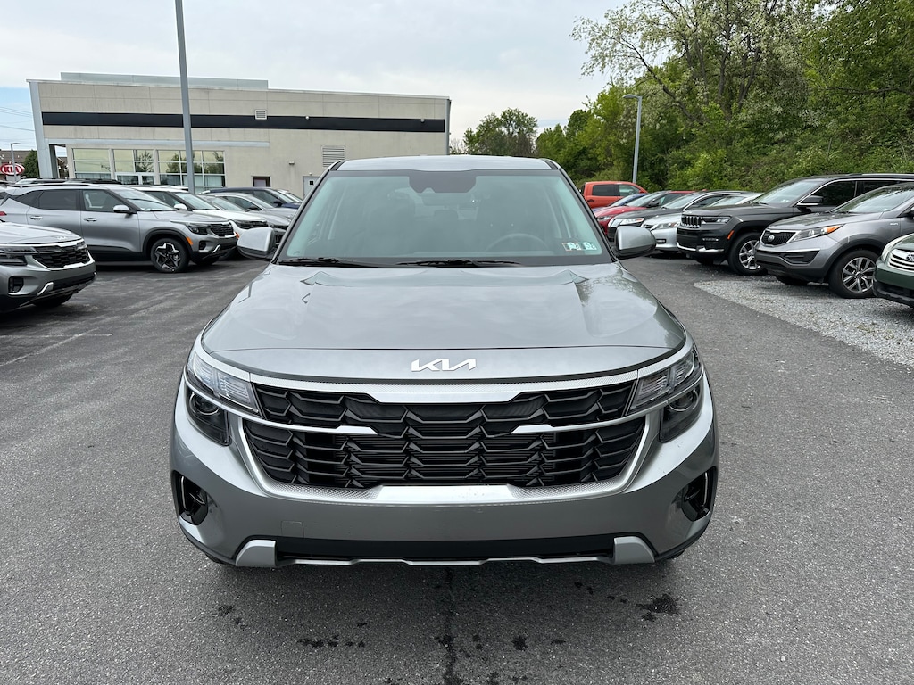 New 2026 Kia Seltos LX SUV