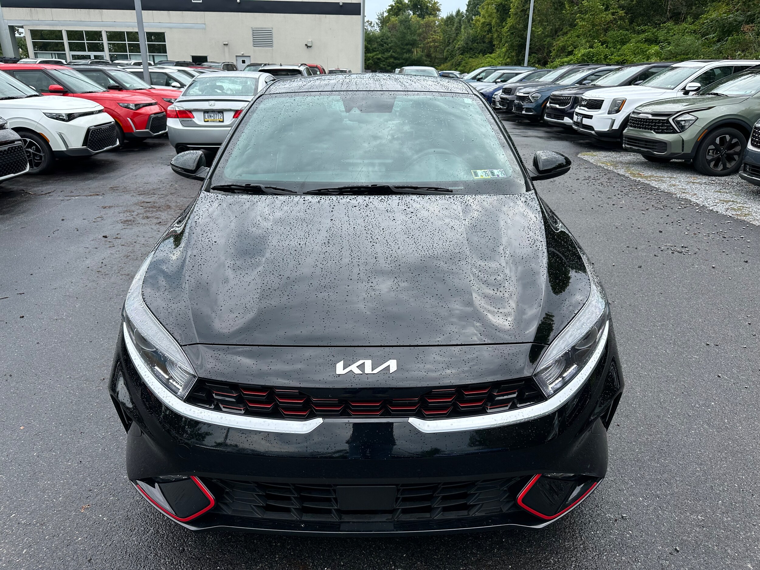 2022 Kia Forte GT-Line photo 2