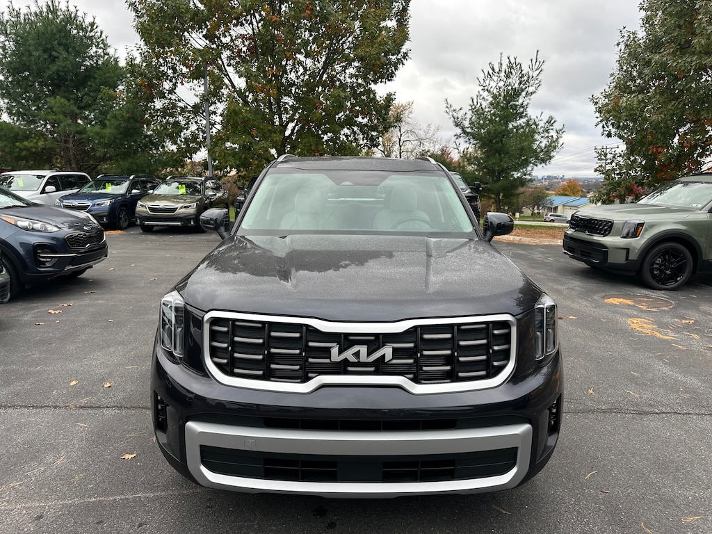 New 2025 Kia Telluride S SUV