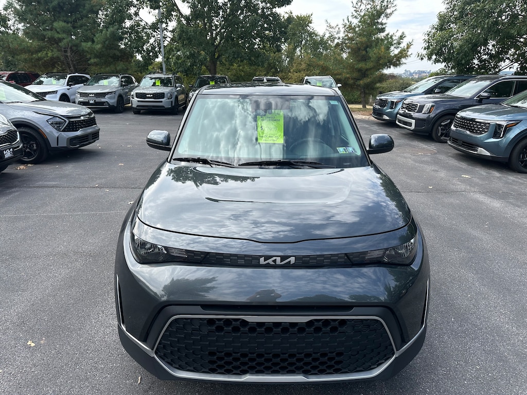 Certified 2024 Kia Soul LX Hatchback
