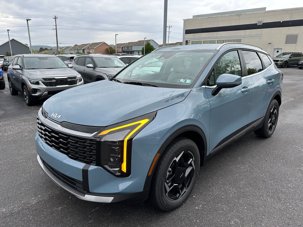 New 2026 Kia Sportage Hybrid SUV