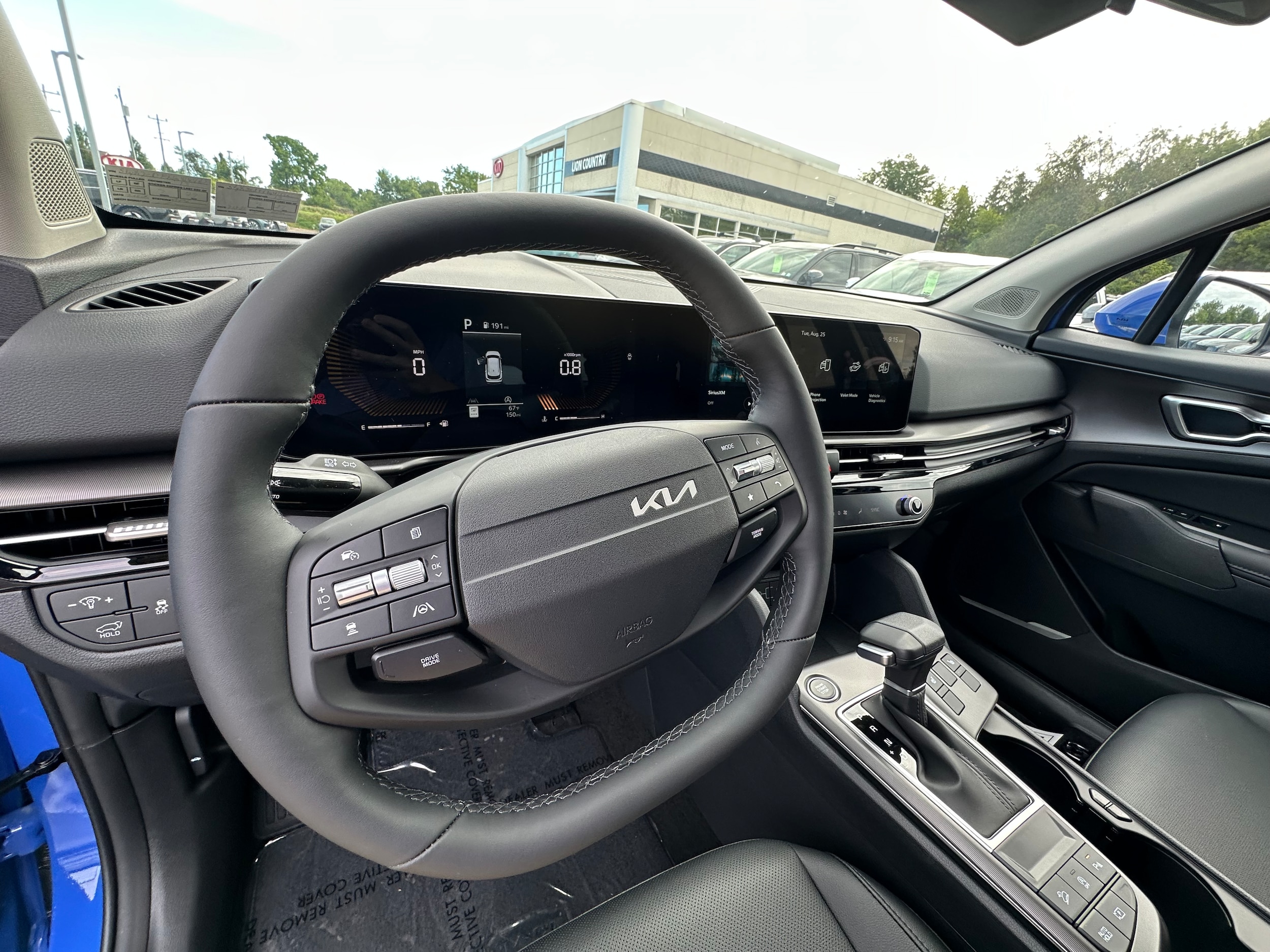 2026 Kia Sportage EX - Photo 25