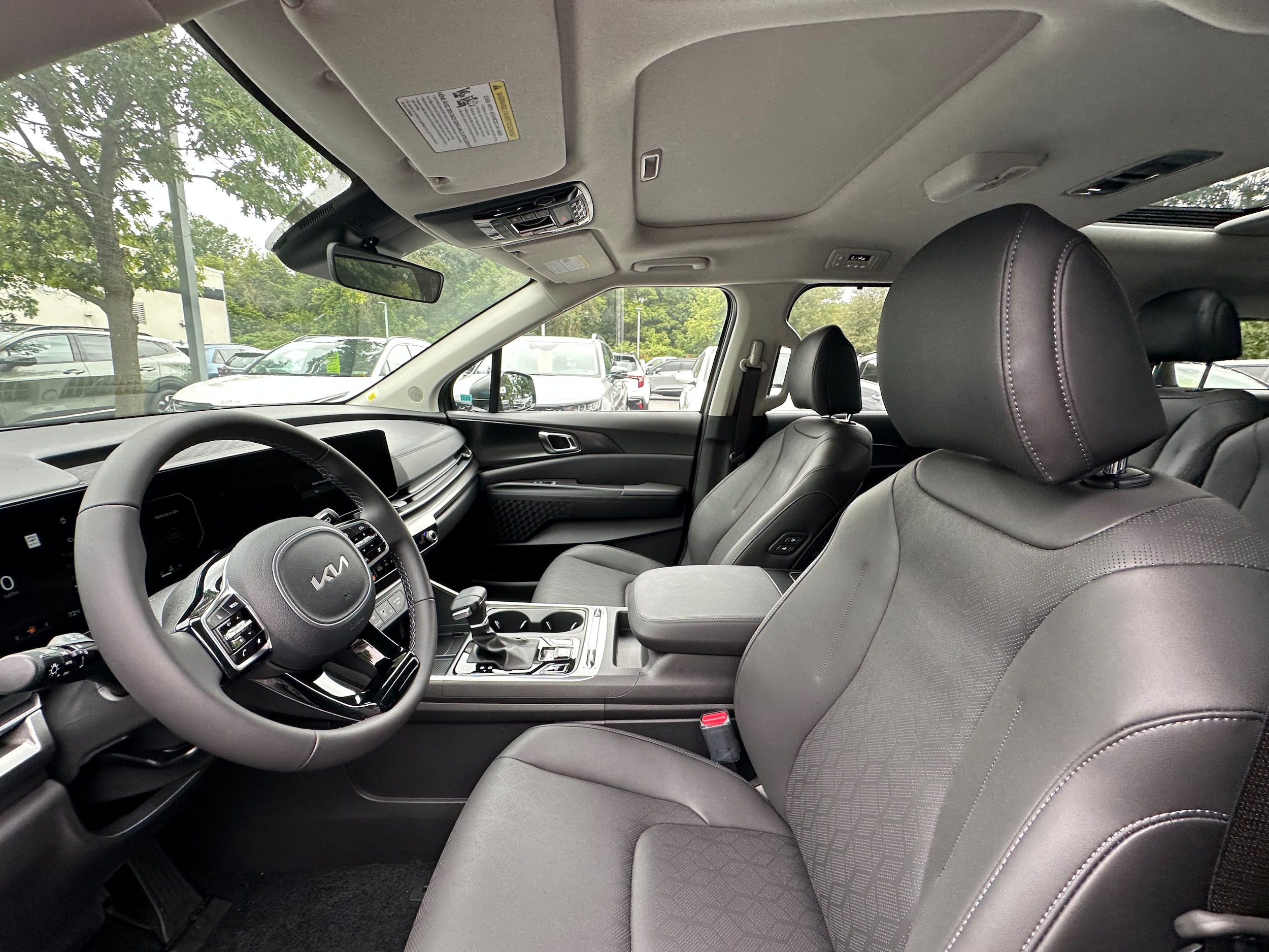 2026 Kia Carnival SX - Photo 35