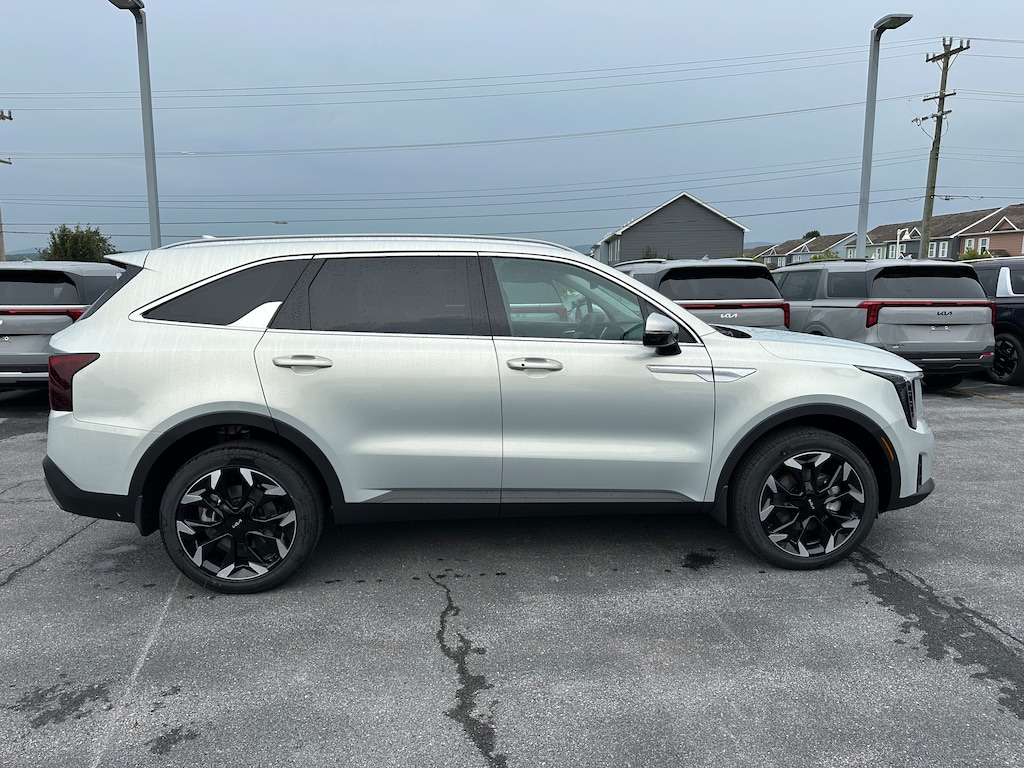 New 2026 Kia Sorento EX SUV