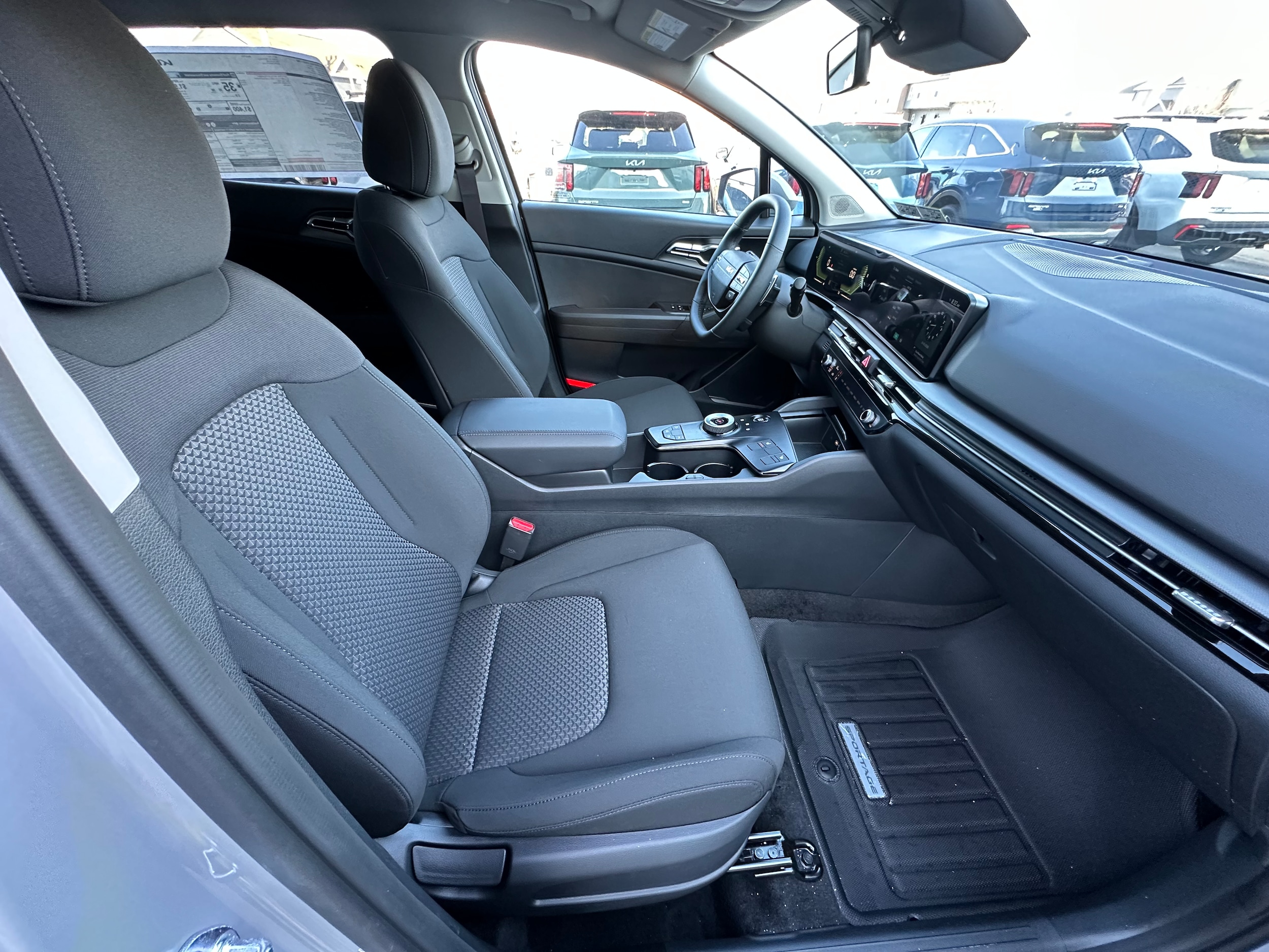 2026 Kia Sportage S Hybrid - Photo 22