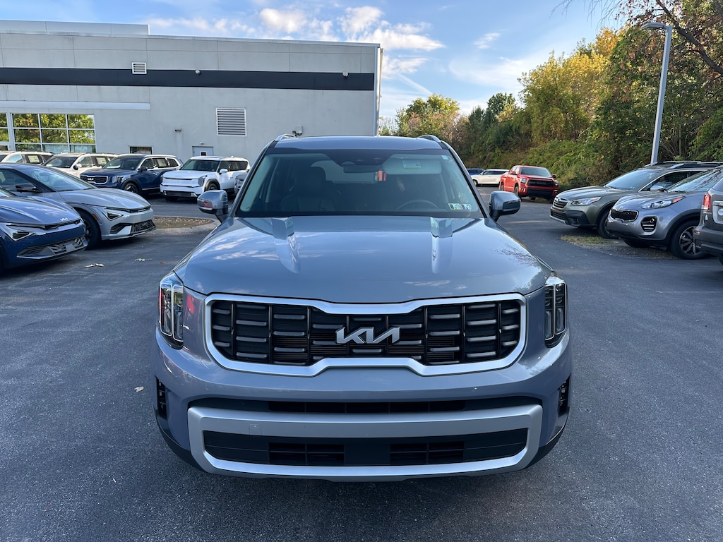 Certified 2025 Kia Telluride S SUV