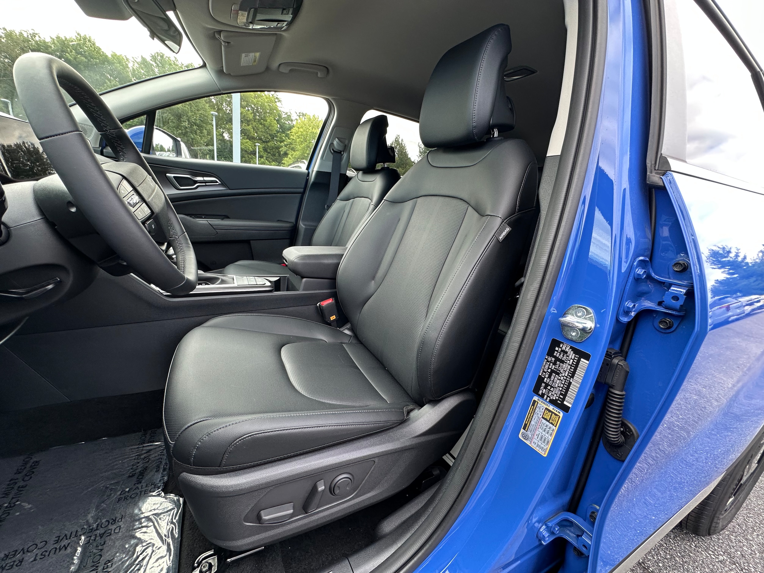 2026 Kia Sportage EX - Photo 21