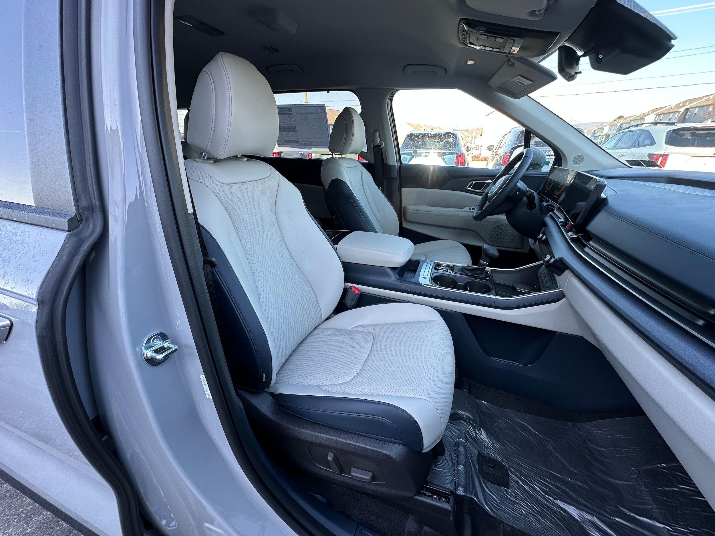 2026 Kia Carnival EX - Photo 31