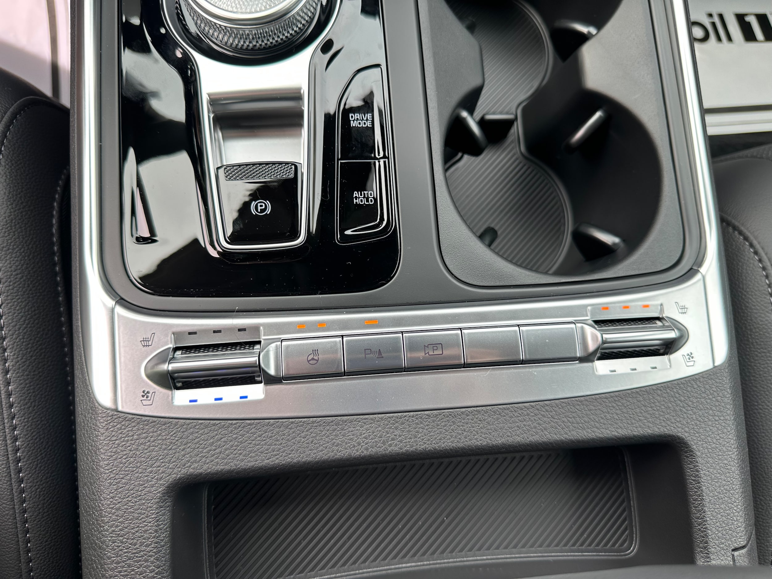 2026 Kia Carnival SX Prestige - Photo 22