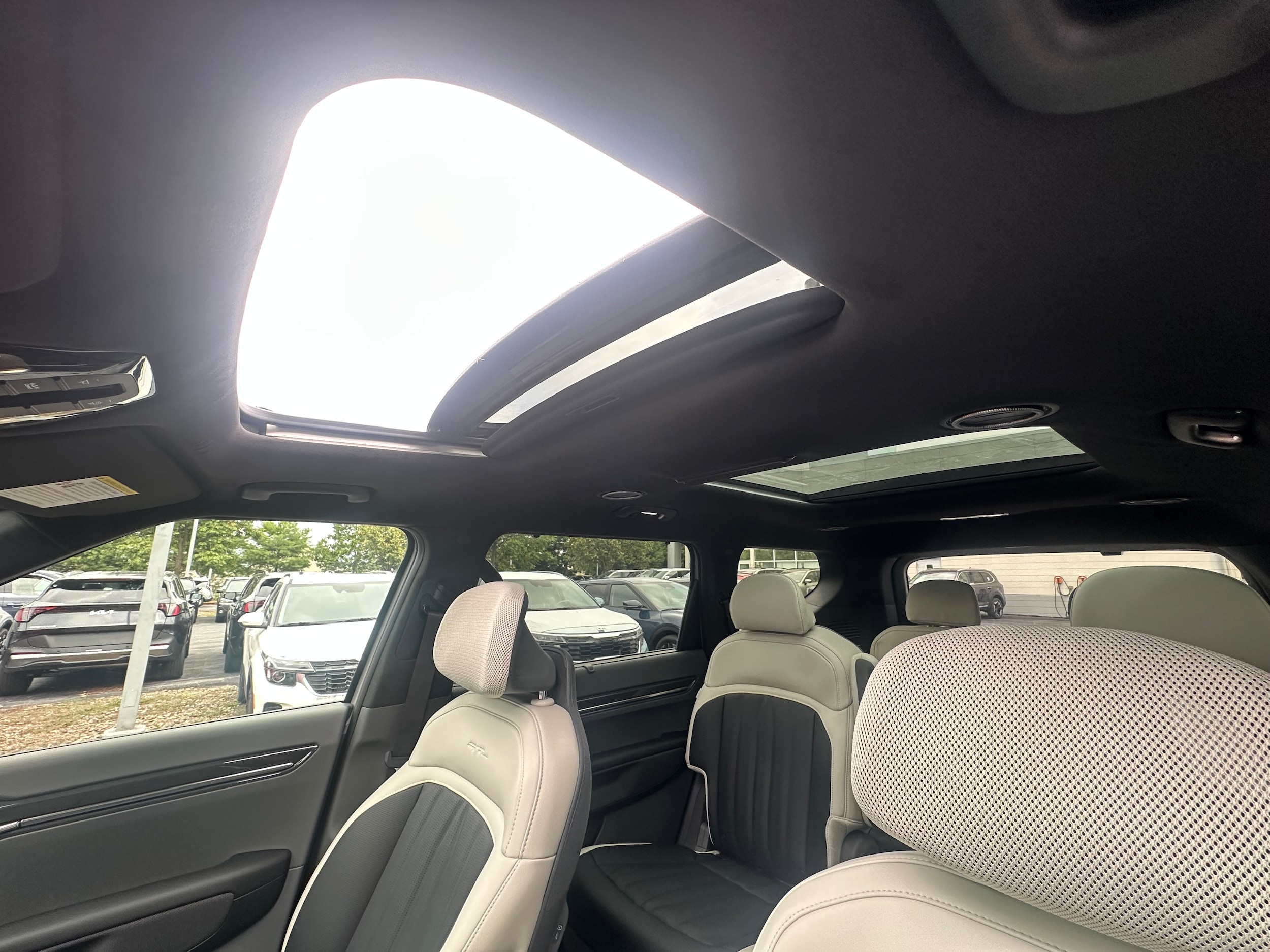 2026 Kia EV9 GT-Line - Photo 35
