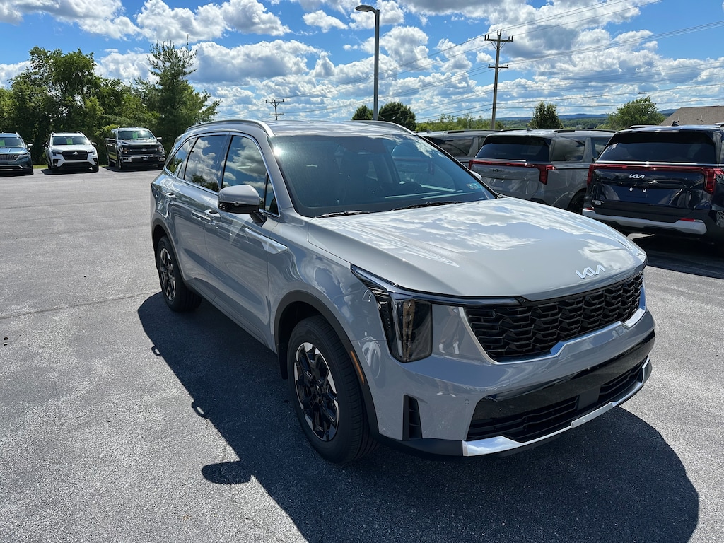 New 2026 Kia Sorento S SUV