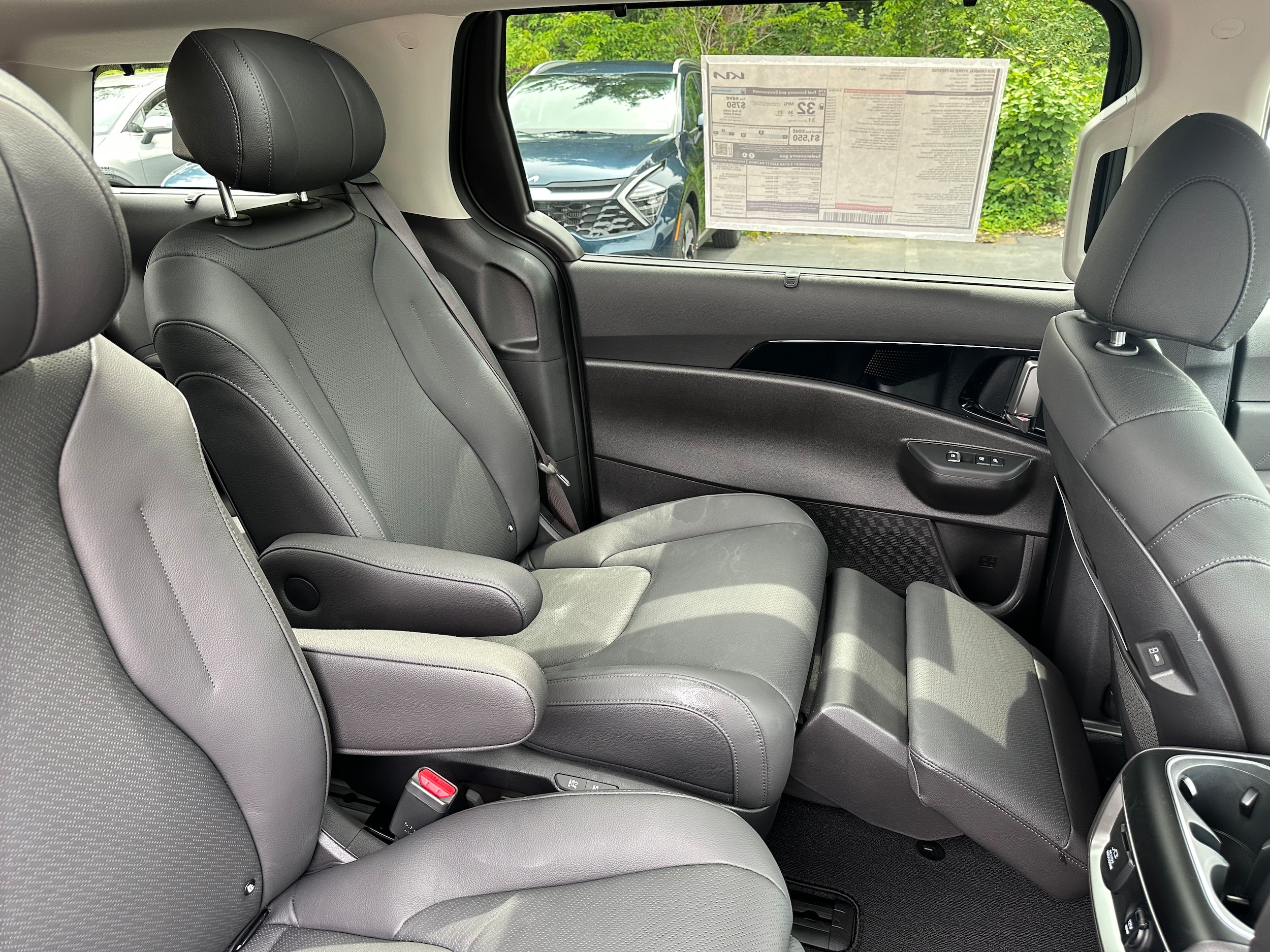 2026 Kia Carnival SX Prestige - Photo 13