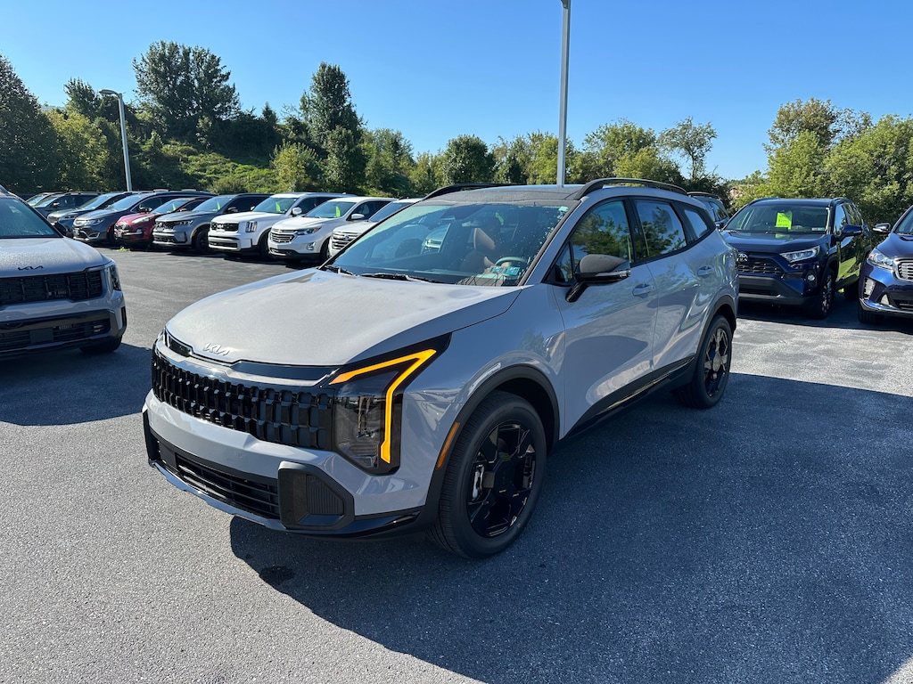 New 2027 Kia Sportage Hybrid X-Line SUV
