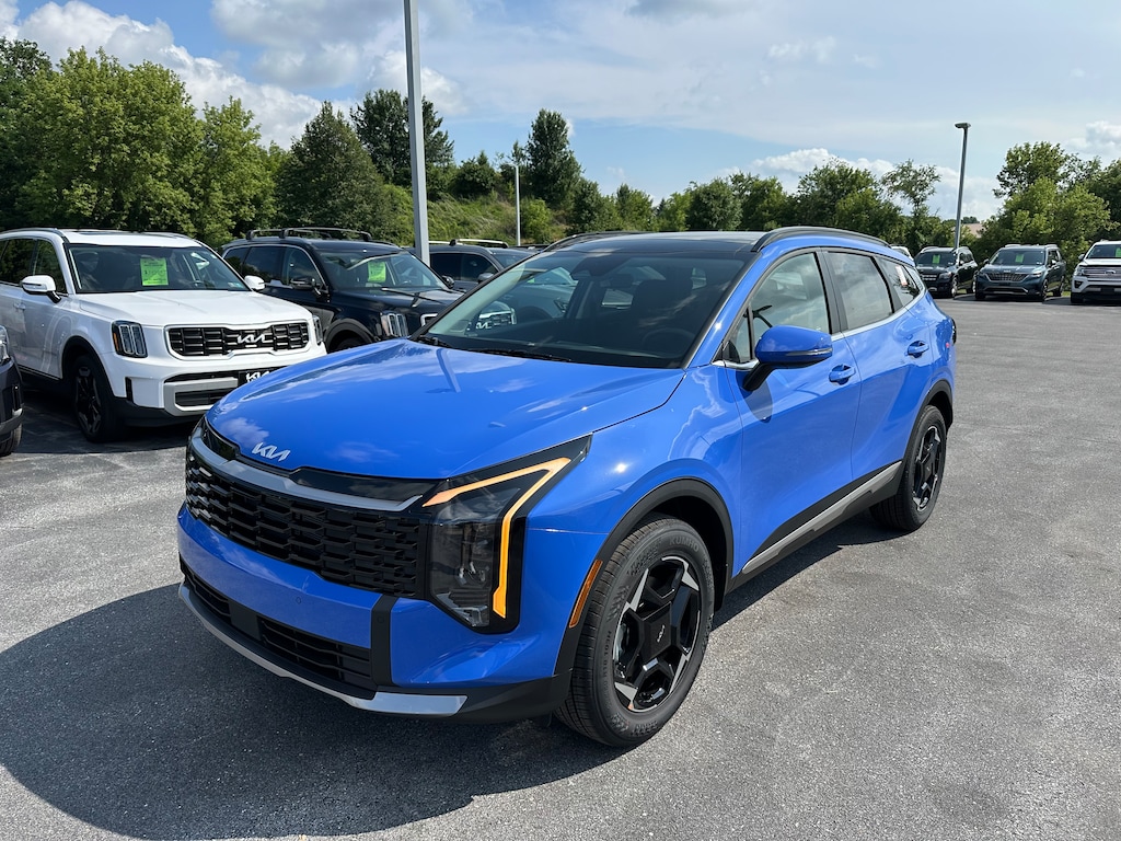 New 2026 Kia Sportage EX SUV