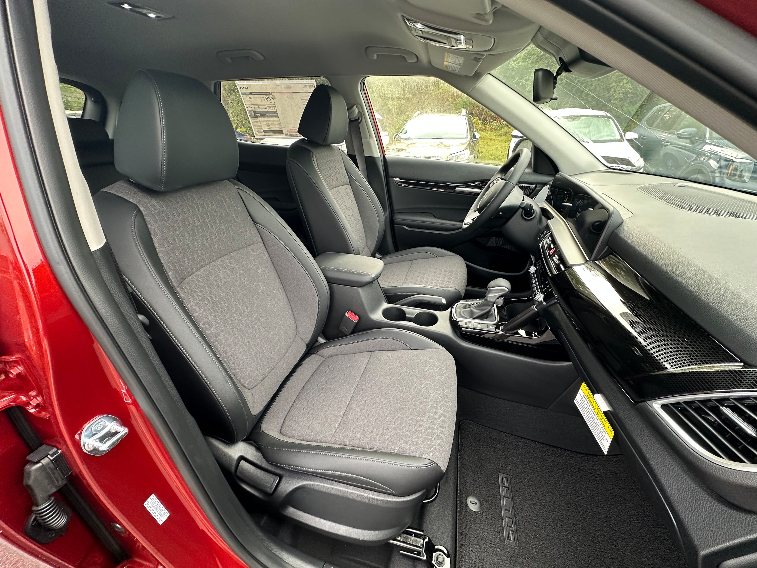2026 Kia Seltos S - Photo 23