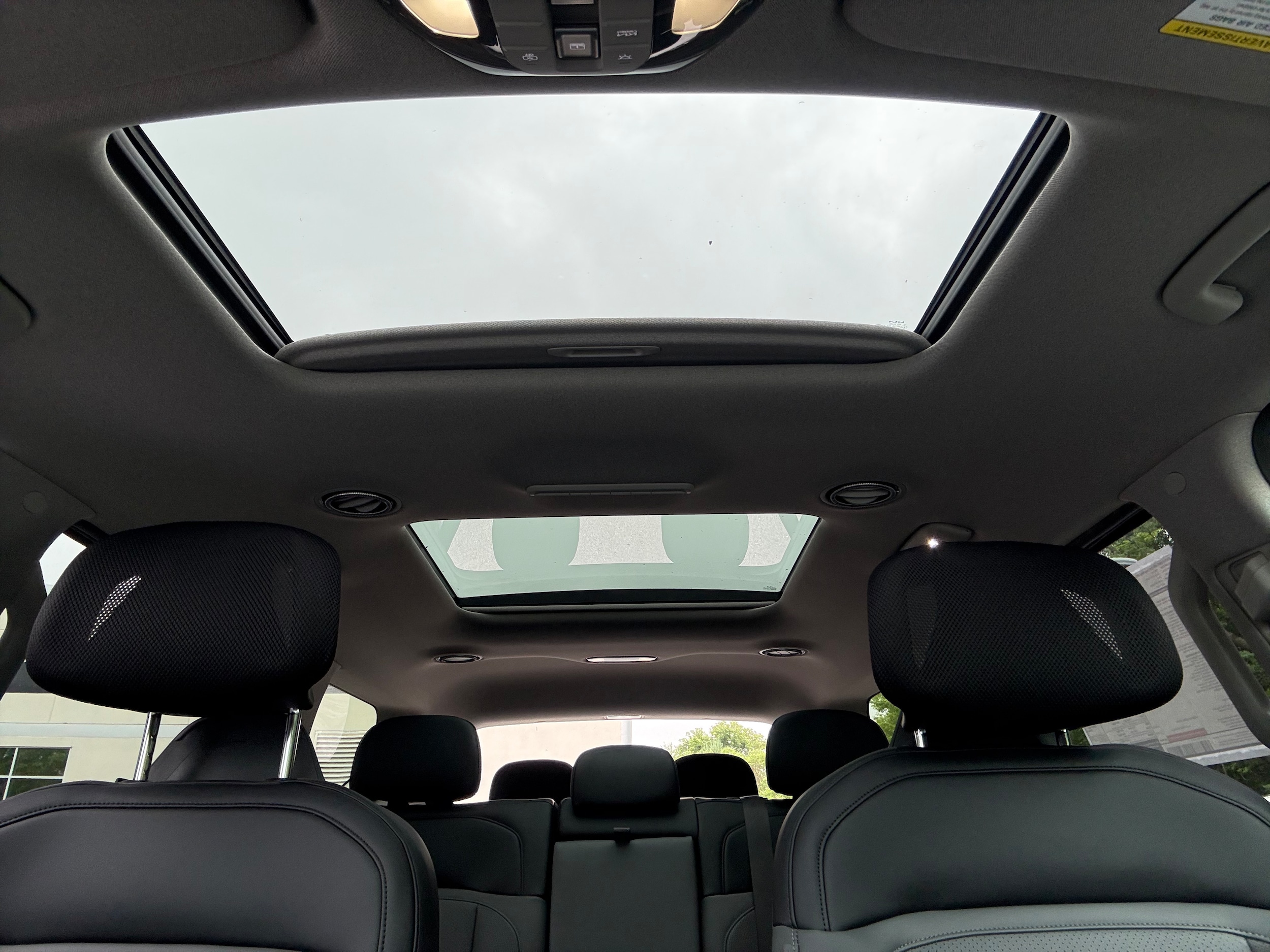 2026 Kia EV9 Wind - Photo 17