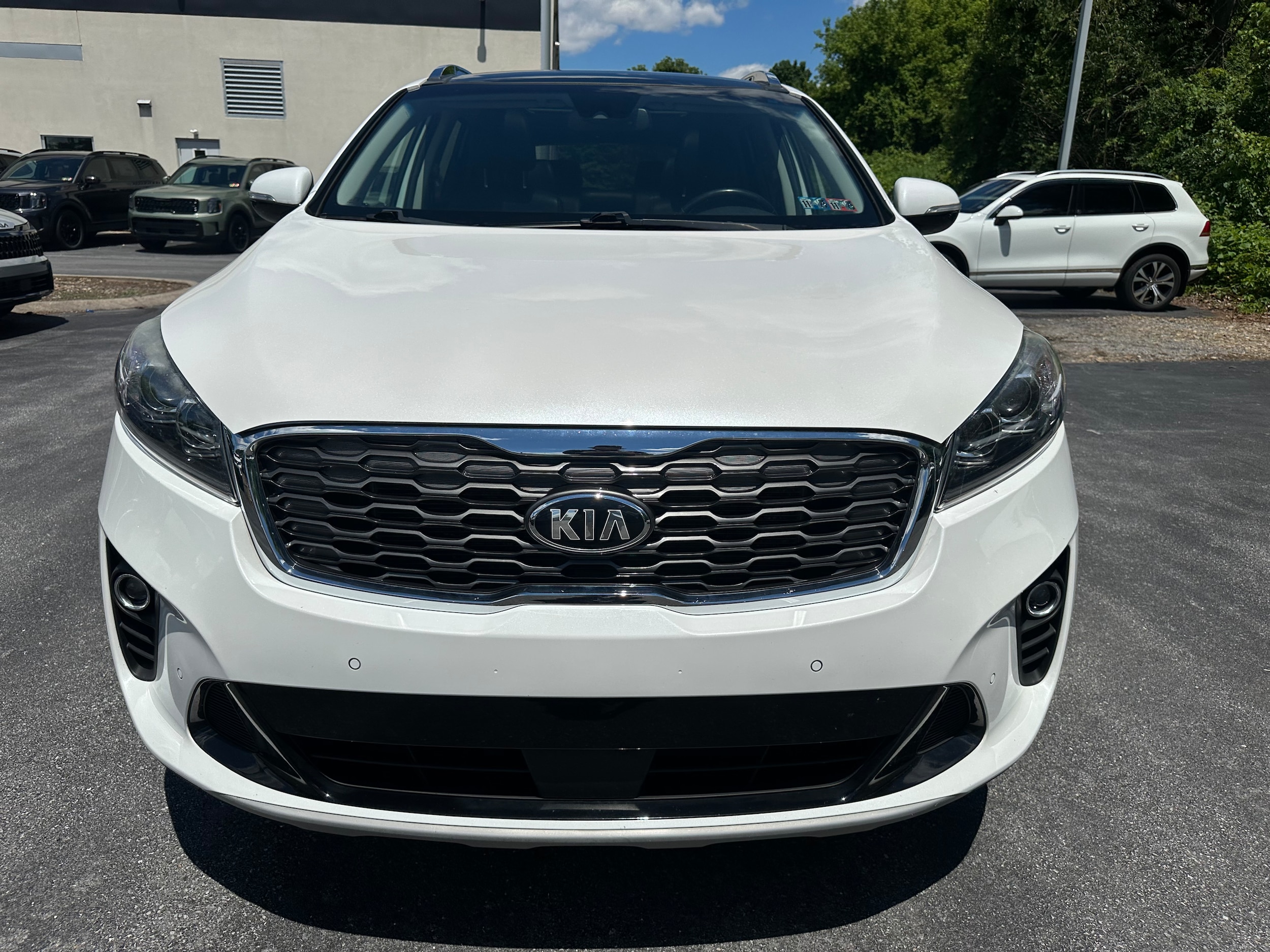 Used 2019 Kia Sorento EX with VIN 5XYPHDA53KG521607 for sale in State College, PA
