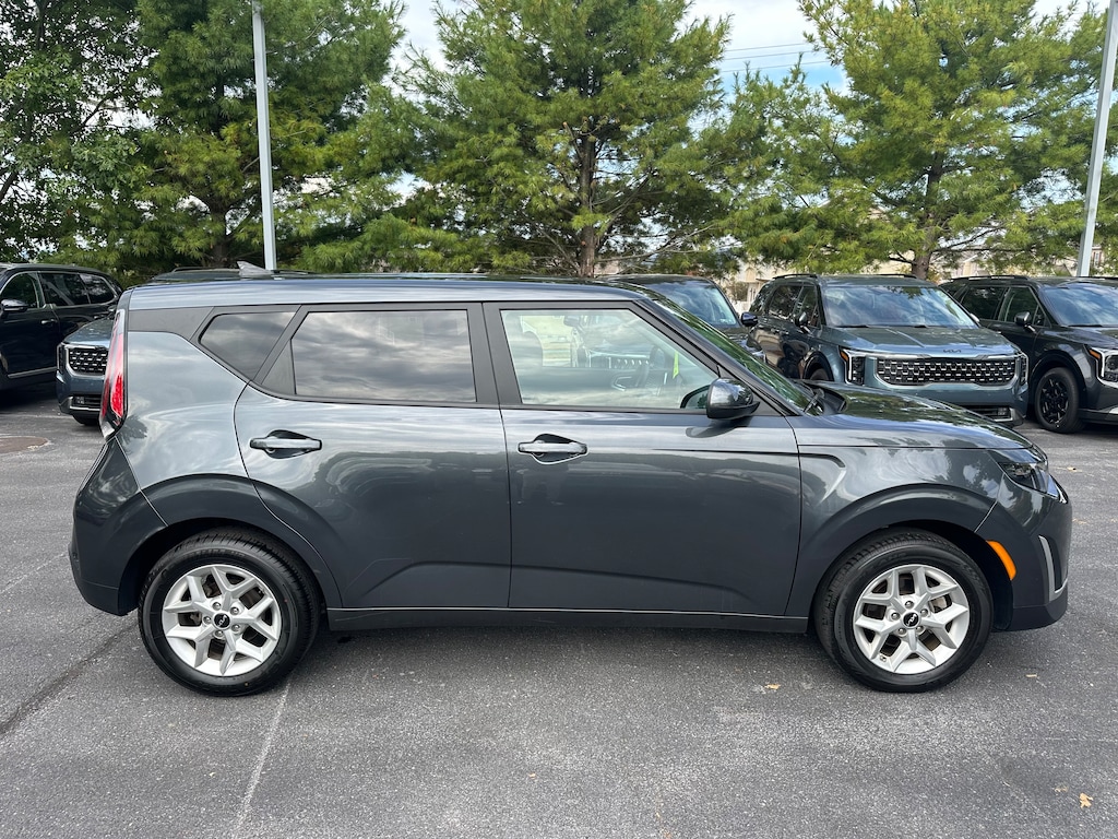 Certified 2024 Kia Soul LX Hatchback