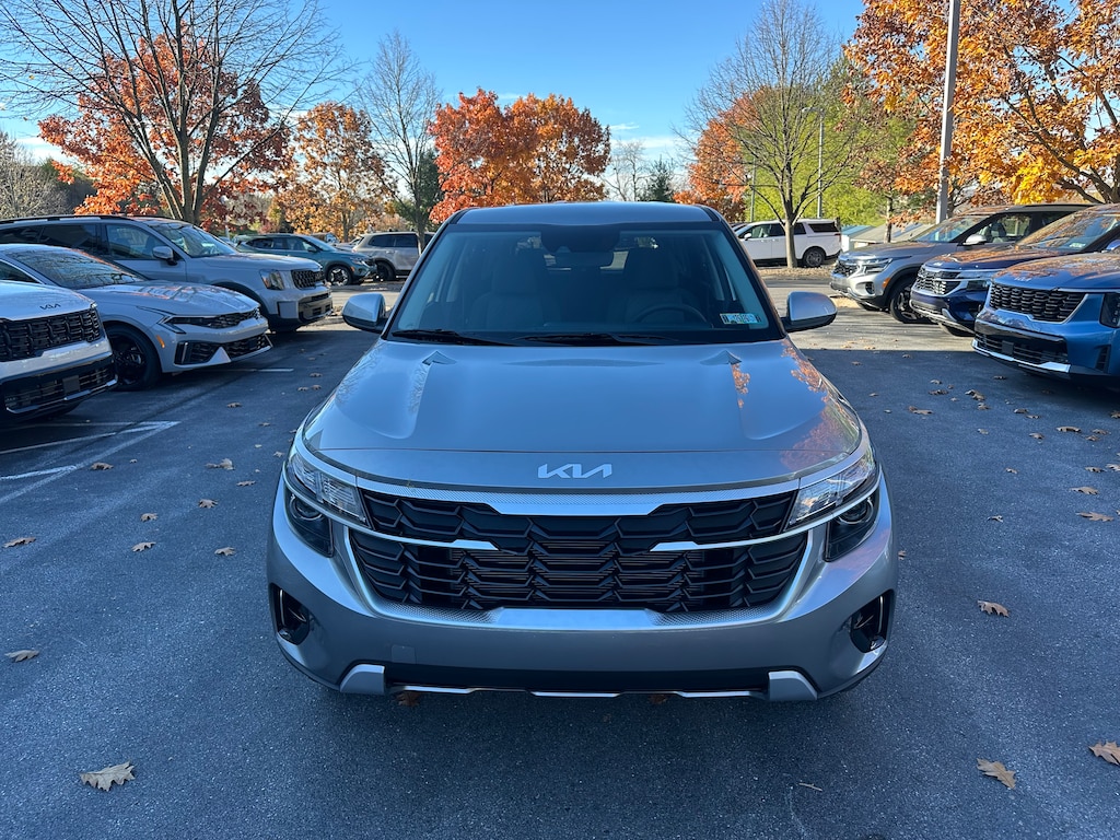 New 2026 Kia Seltos LX SUV