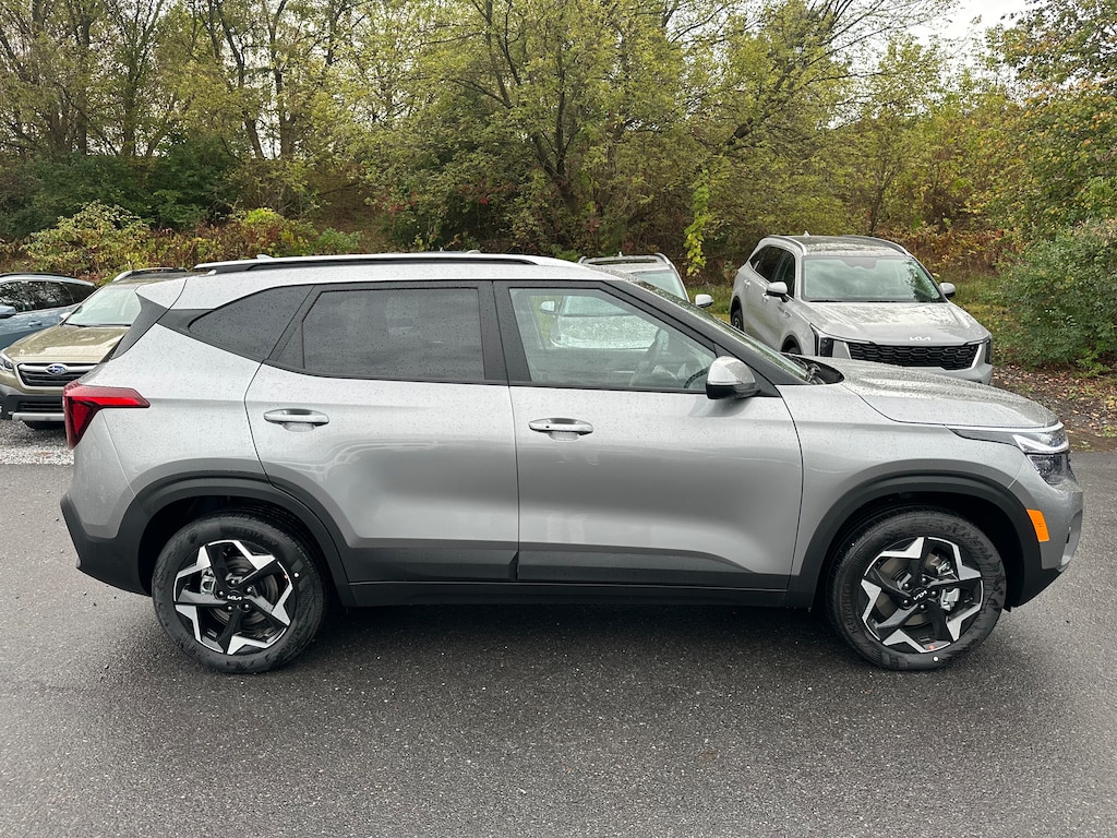 New 2026 Kia Seltos S SUV
