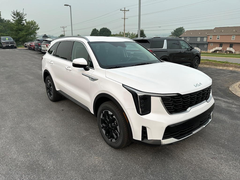 New 2026 Kia Sorento S SUV