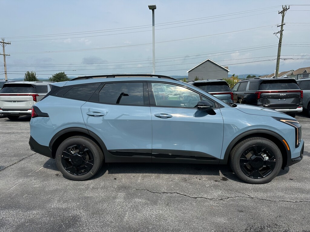 New 2027 Kia Sportage Hybrid X-Line SUV