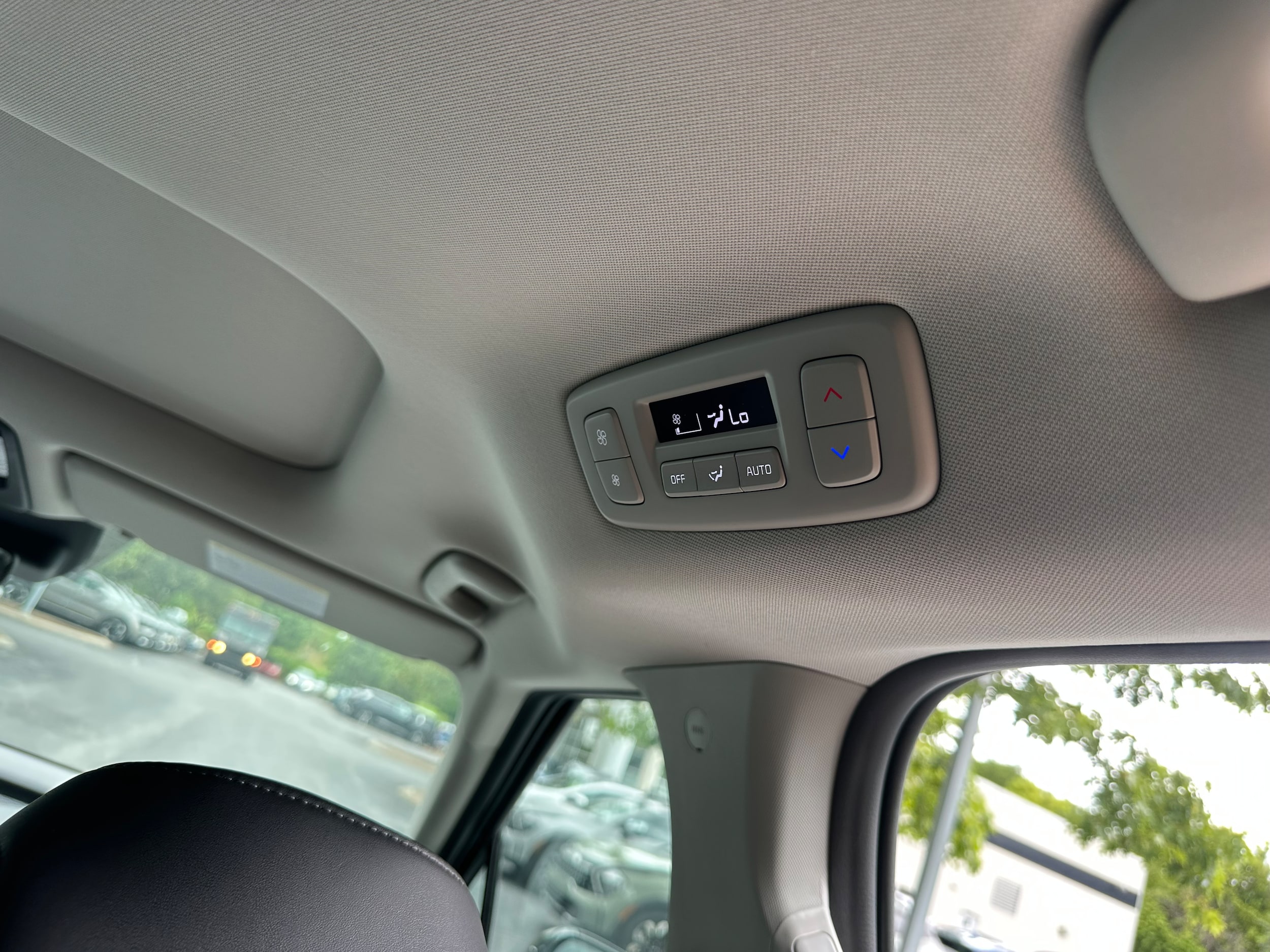 2026 Kia Carnival SX - Photo 23