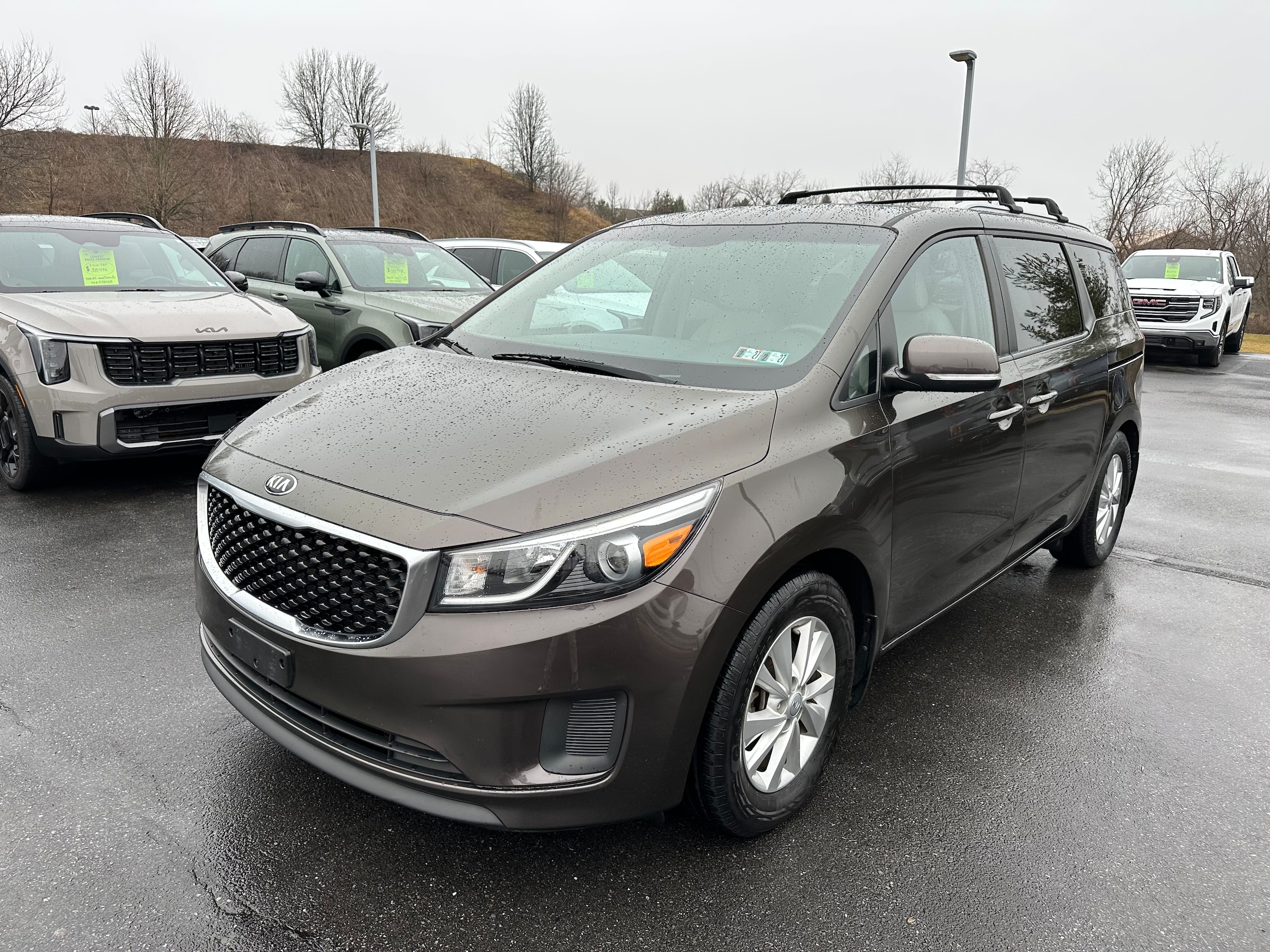 2016 Kia Sedona LX