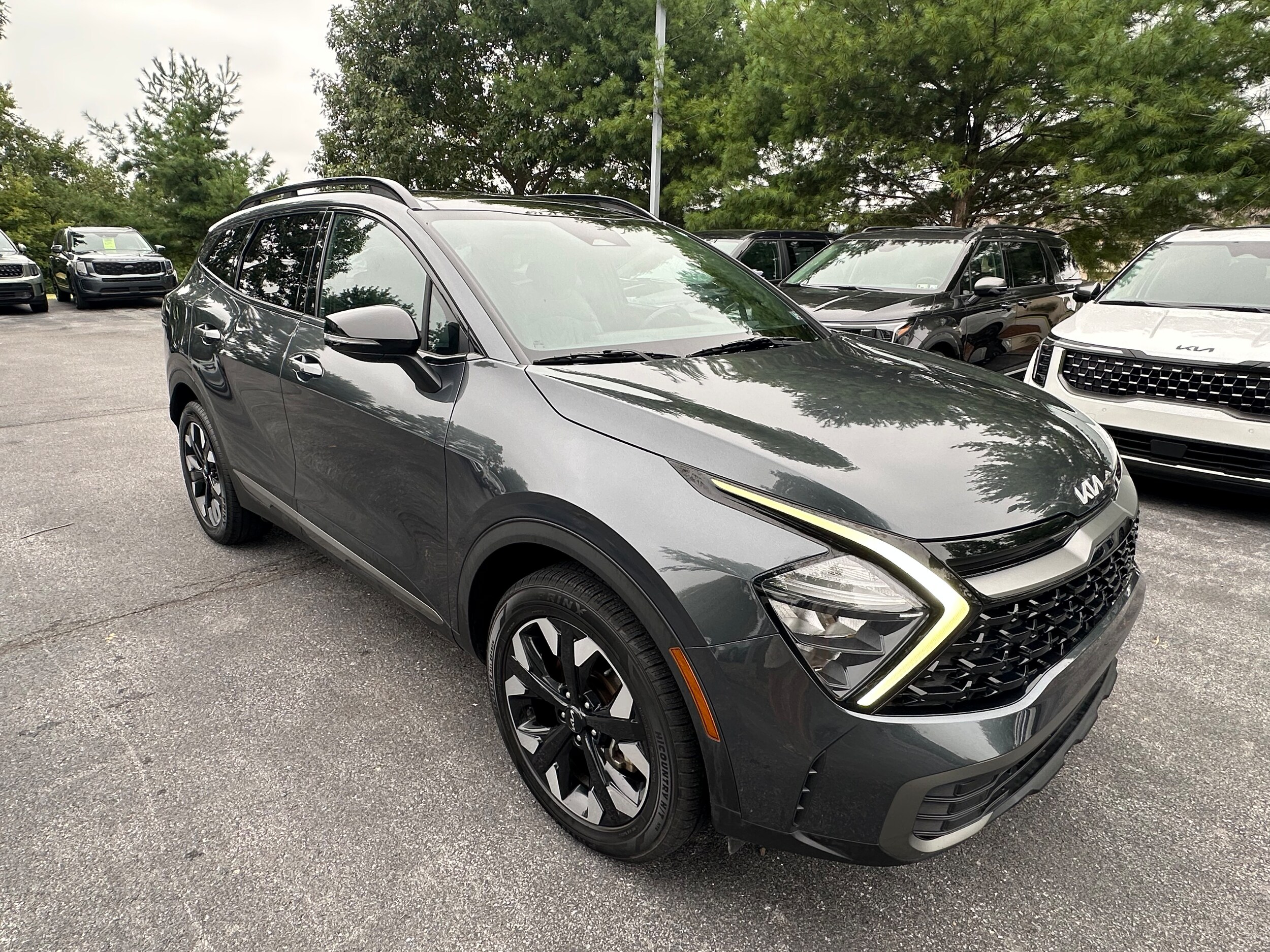 2023 Kia Sportage X-Line photo 3