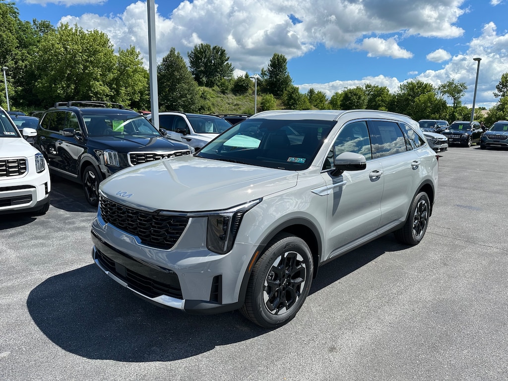 New 2026 Kia Sorento S SUV
