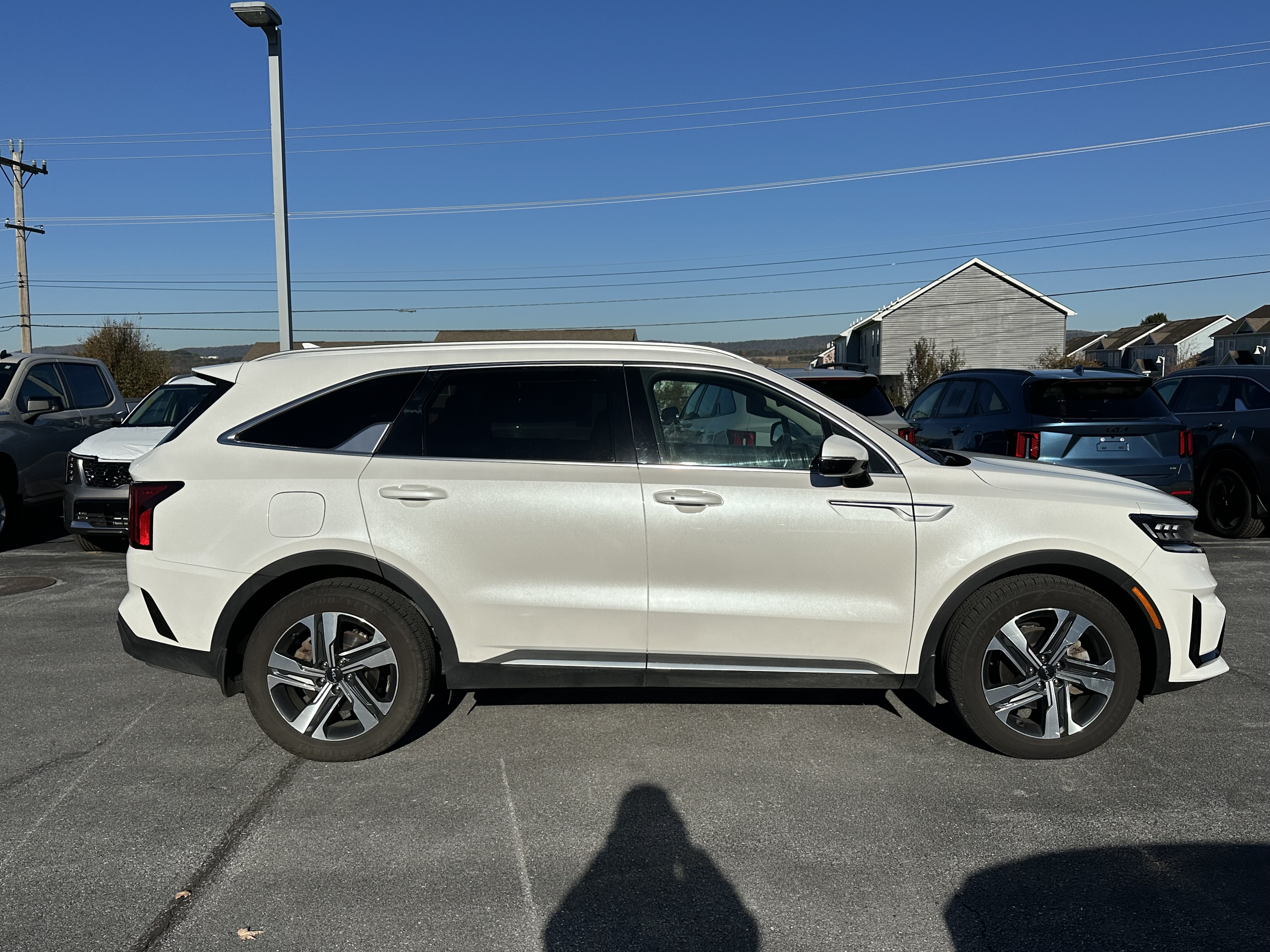 Certified 2022 Kia Sorento Plug-In Hybrid SX SUV