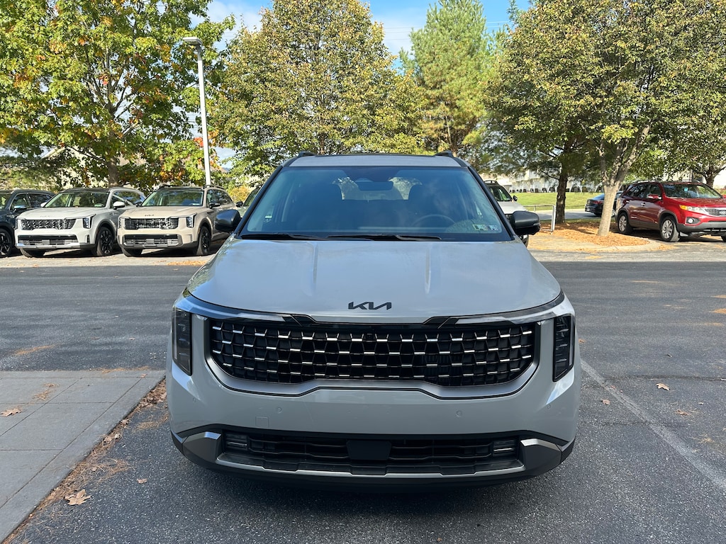 New 2026 Kia Carnival Hybrid SX Van Passenger Van