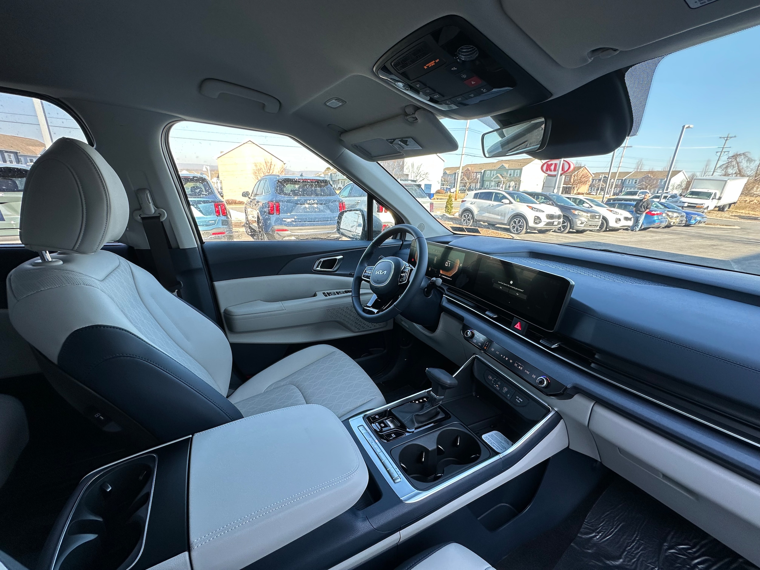 2026 Kia Carnival EX - Photo 34