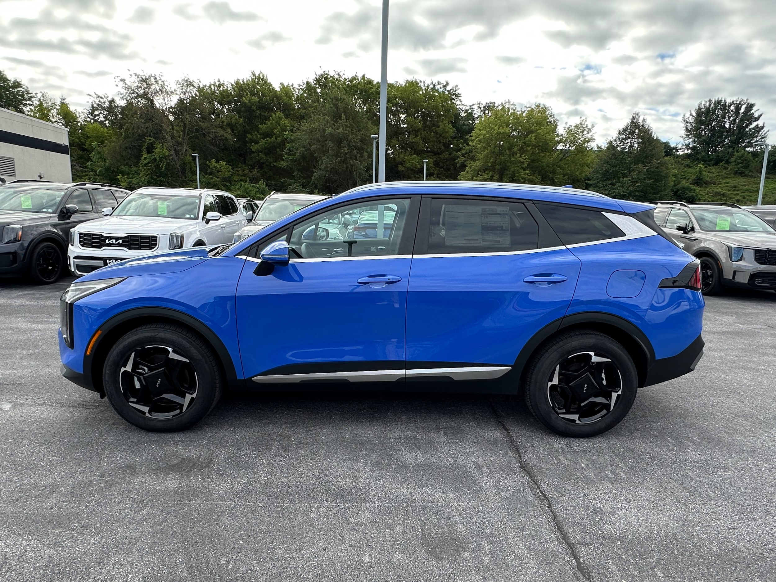 2026 Kia Sportage EX - Photo 7