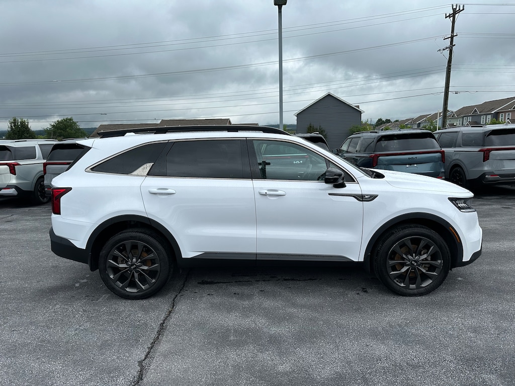 Certified 2021 Kia Sorento EX SUV
