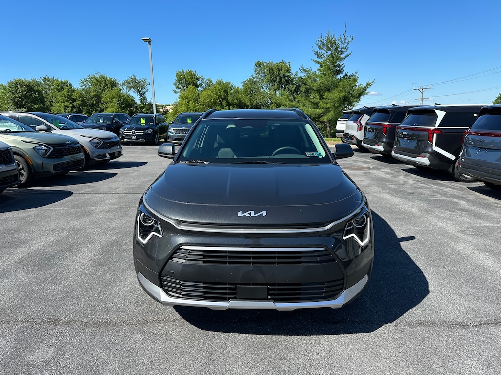 New 2026 Kia Niro EX SUV
