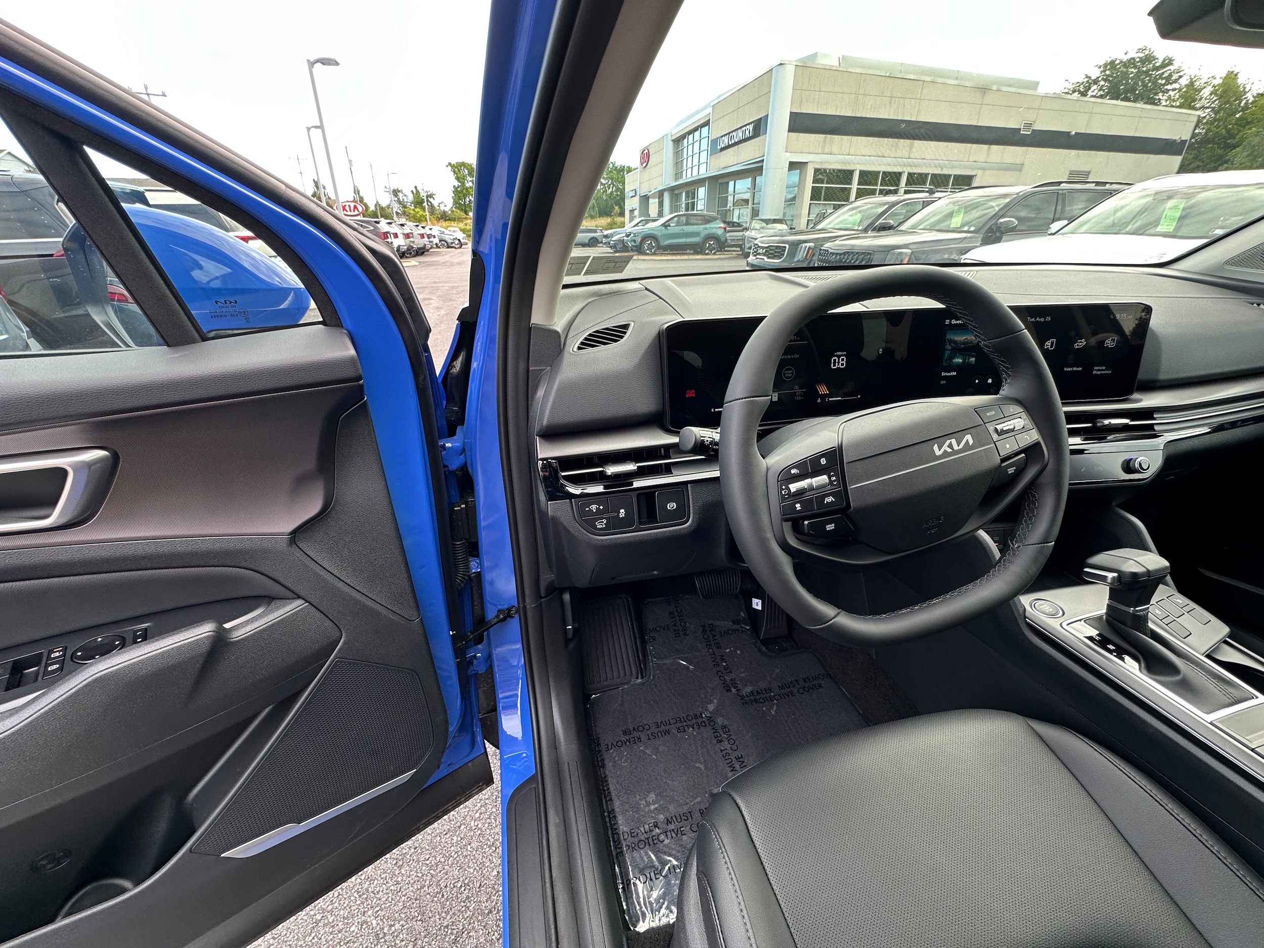 2026 Kia Sportage EX - Photo 24