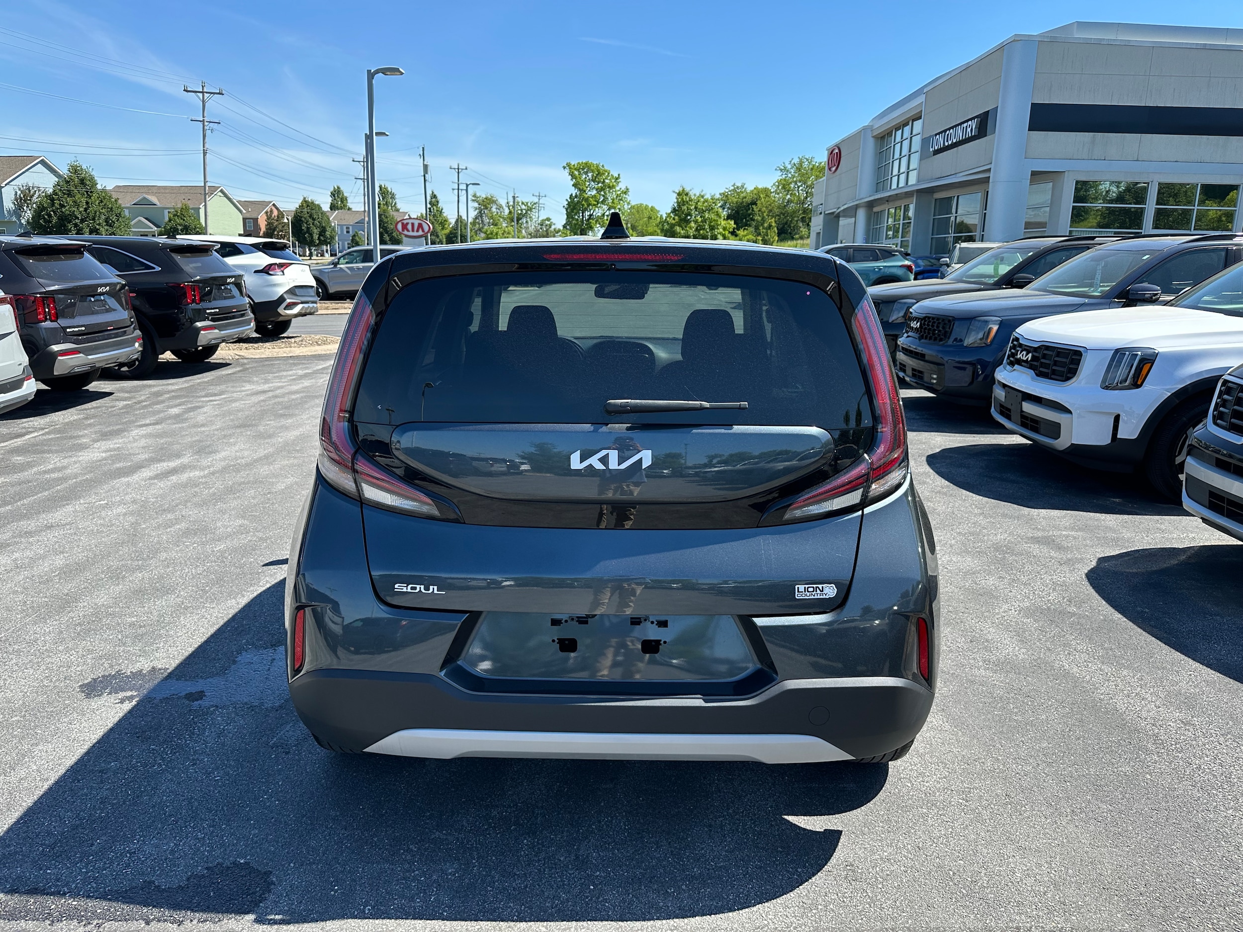 2023 Kia Soul LX - Photo 6