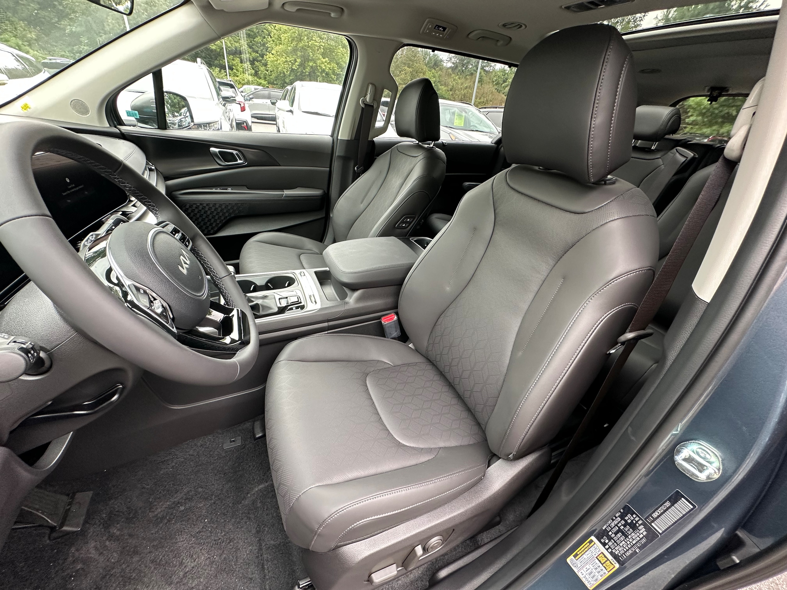2026 Kia Carnival SX - Photo 33
