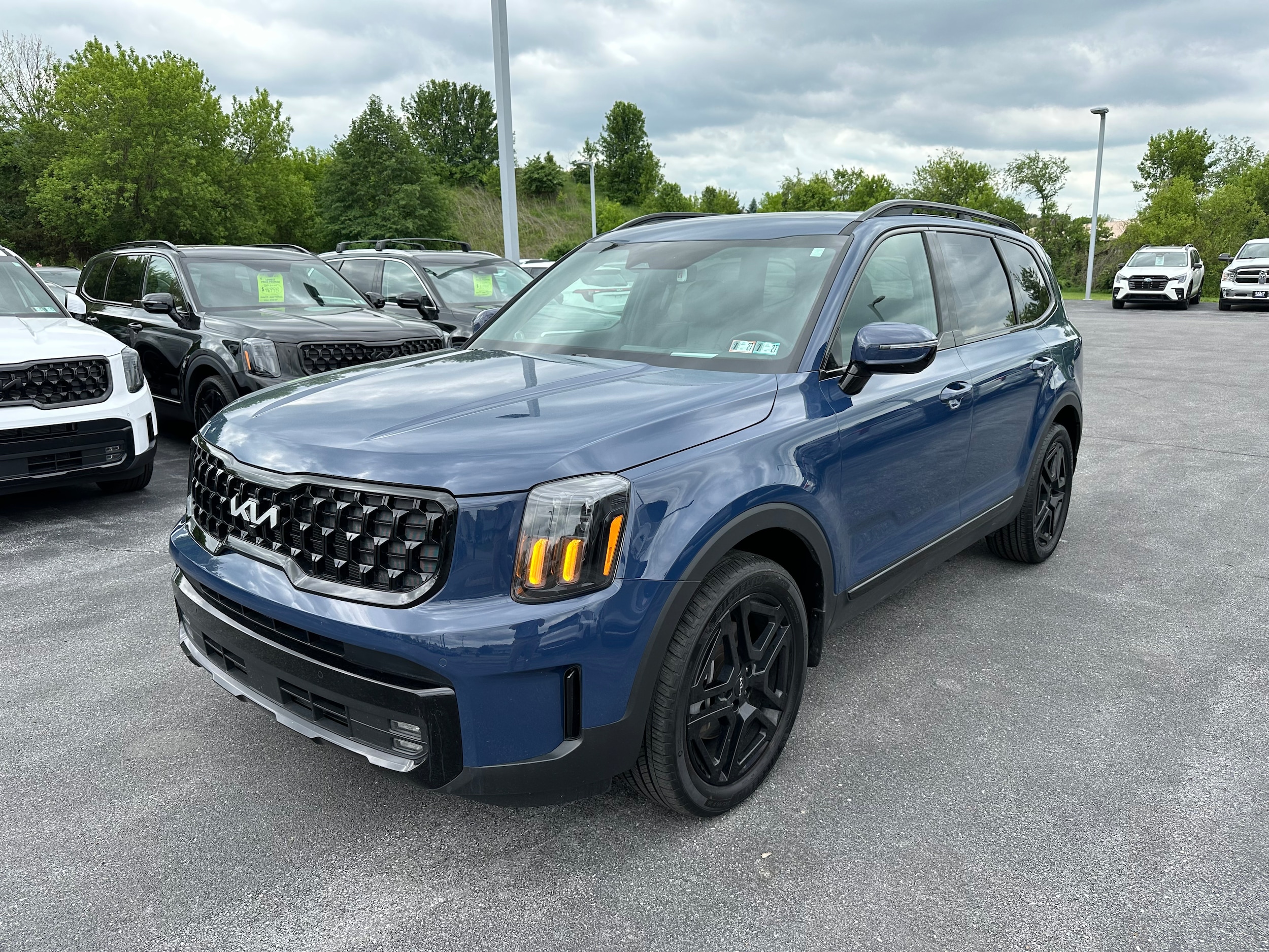 2024 Kia Telluride SX Prestige X-Line AWD's photo