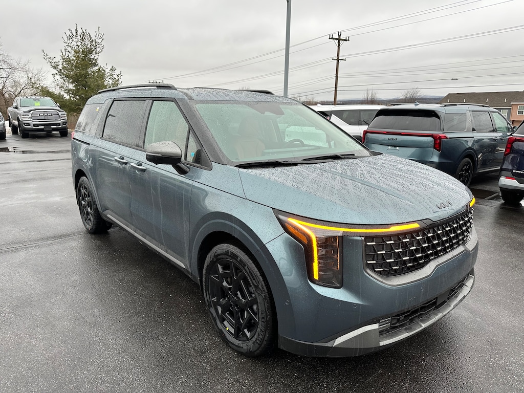 New 2026 Kia Carnival Hybrid SX Van Passenger Van