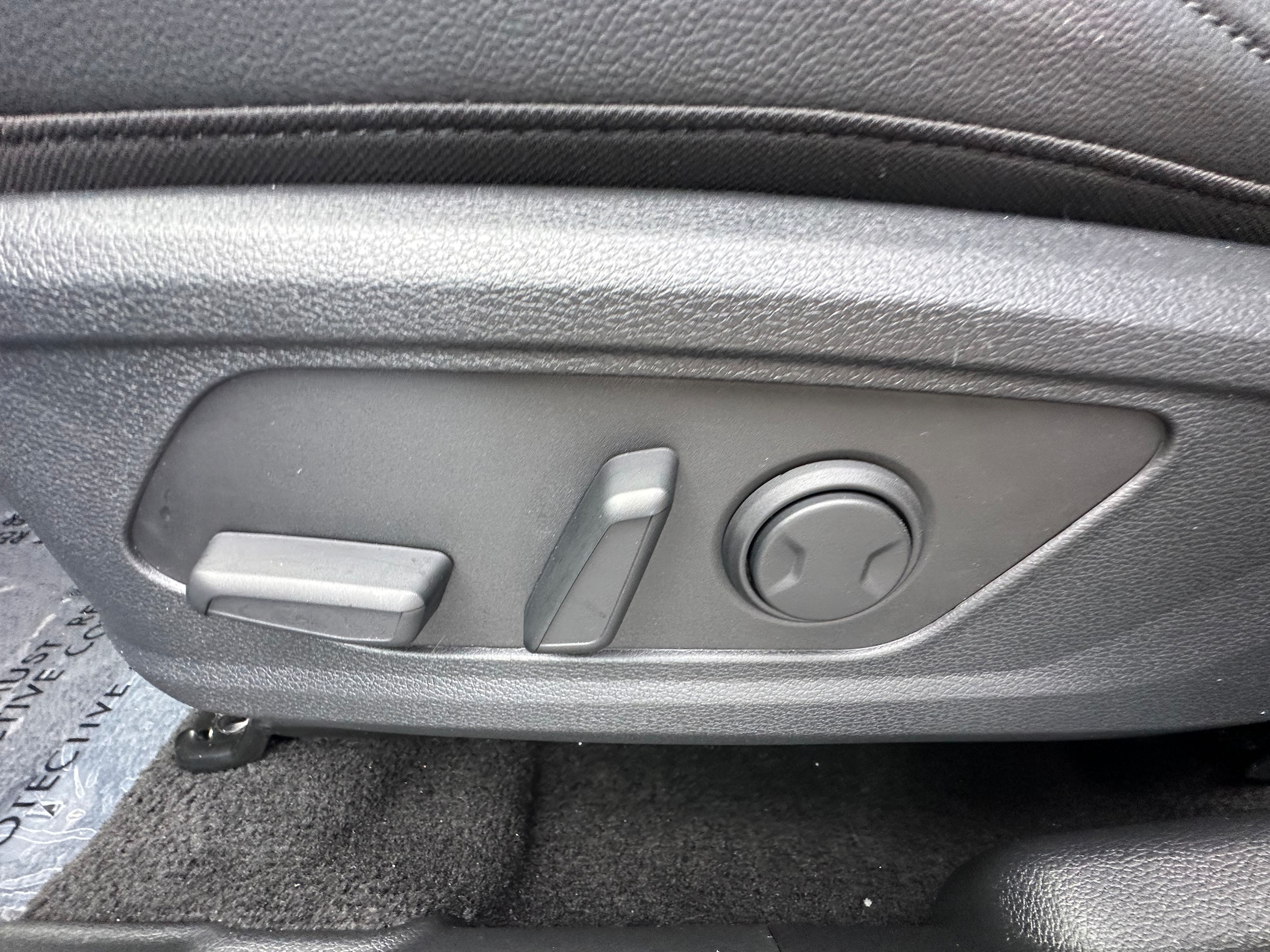 2026 Kia Sportage EX - Photo 22
