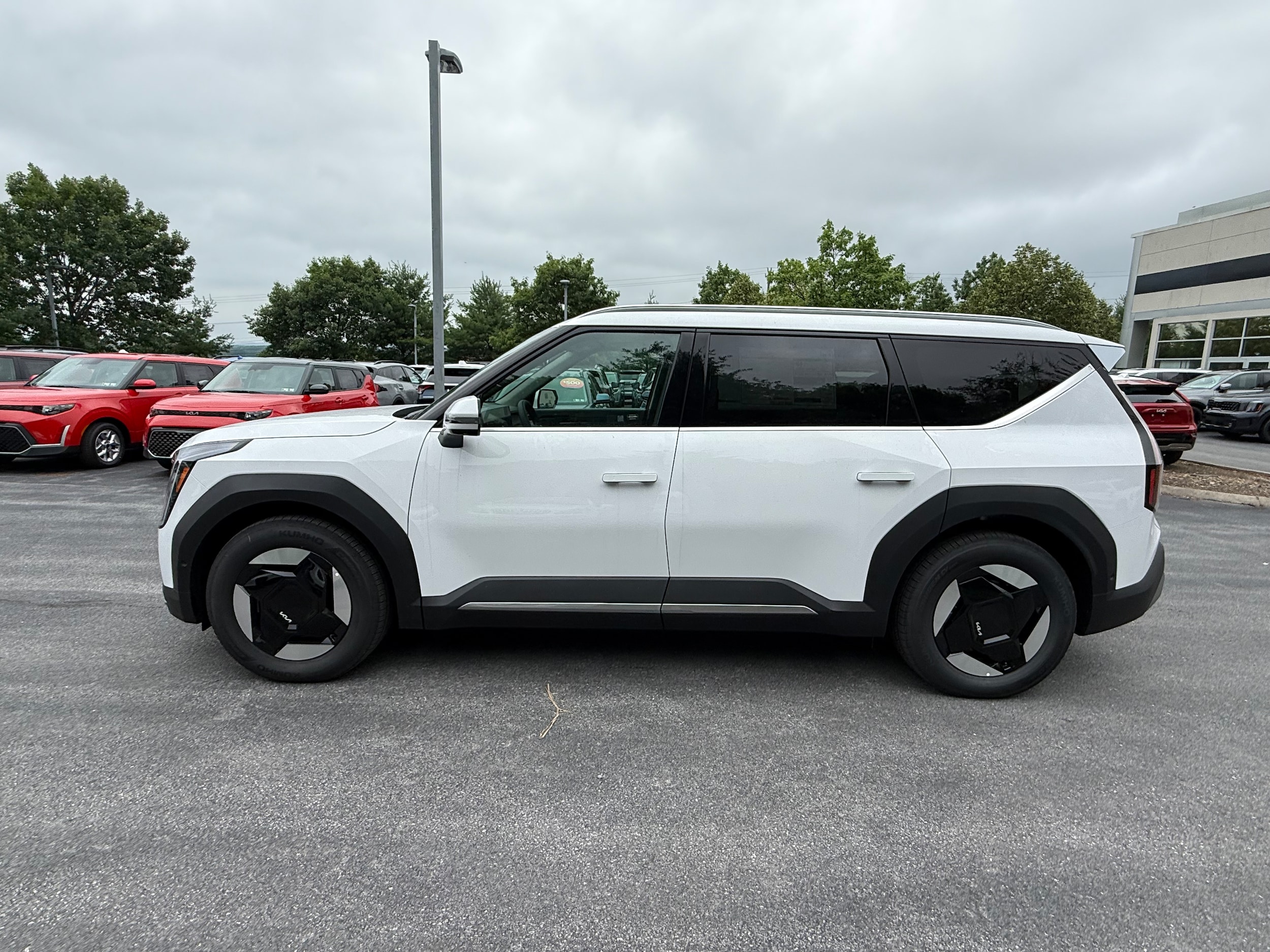 2026 Kia EV9 Wind - Photo 8