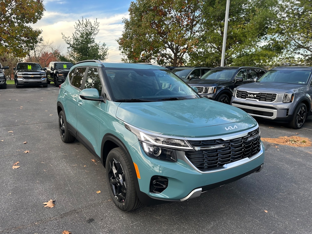 New 2026 Kia Seltos EX SUV