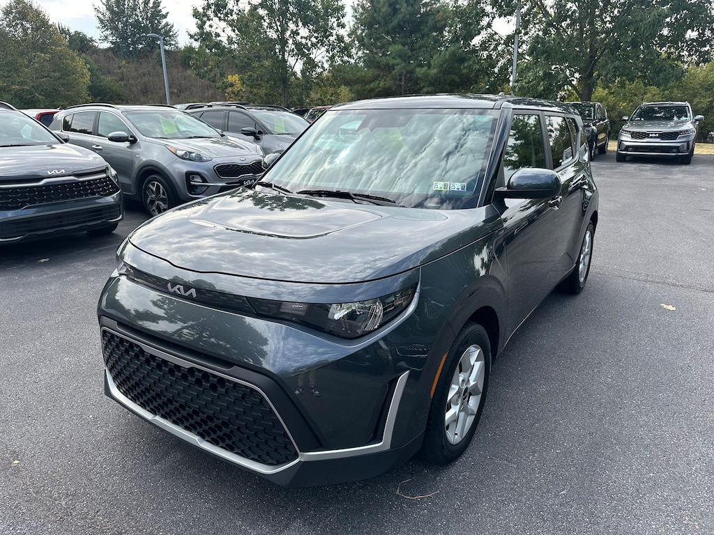 Certified 2024 Kia Soul LX Hatchback