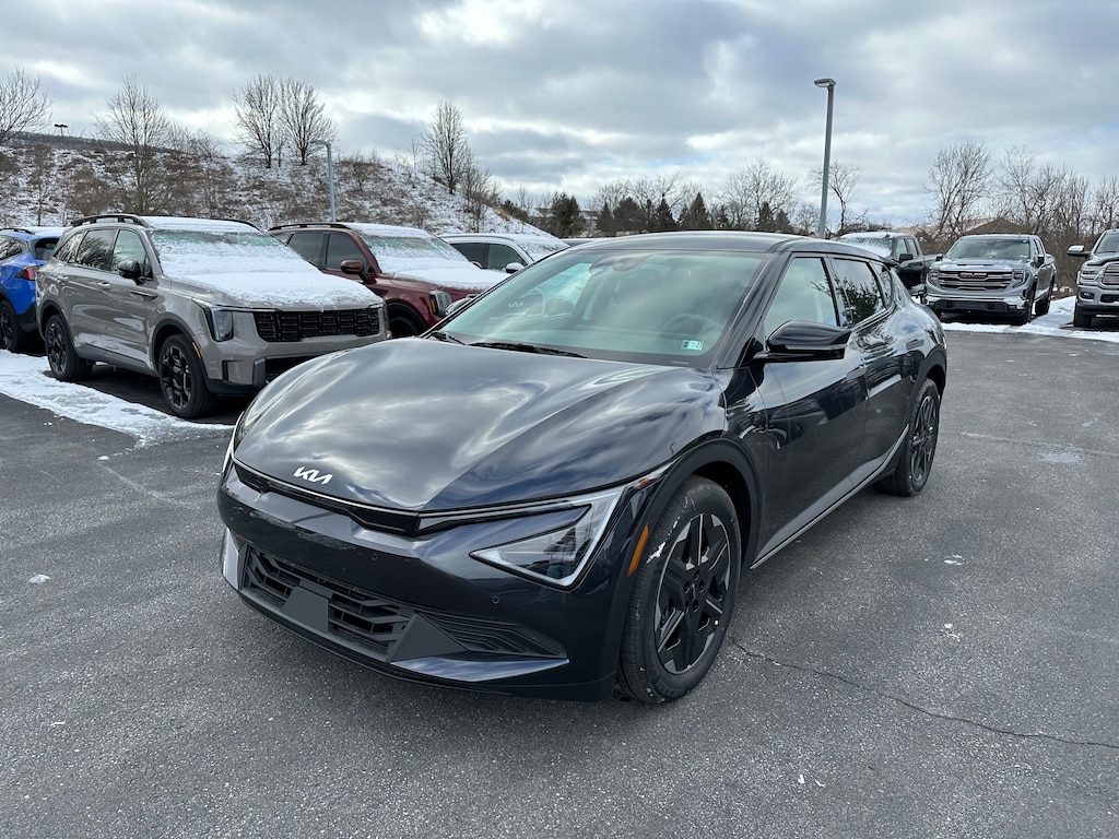 New 2025 Kia EV6 Light Long Range SUV