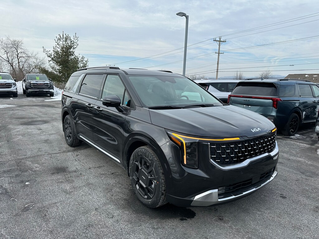 New 2026 Kia Carnival Hybrid SX Van Passenger Van