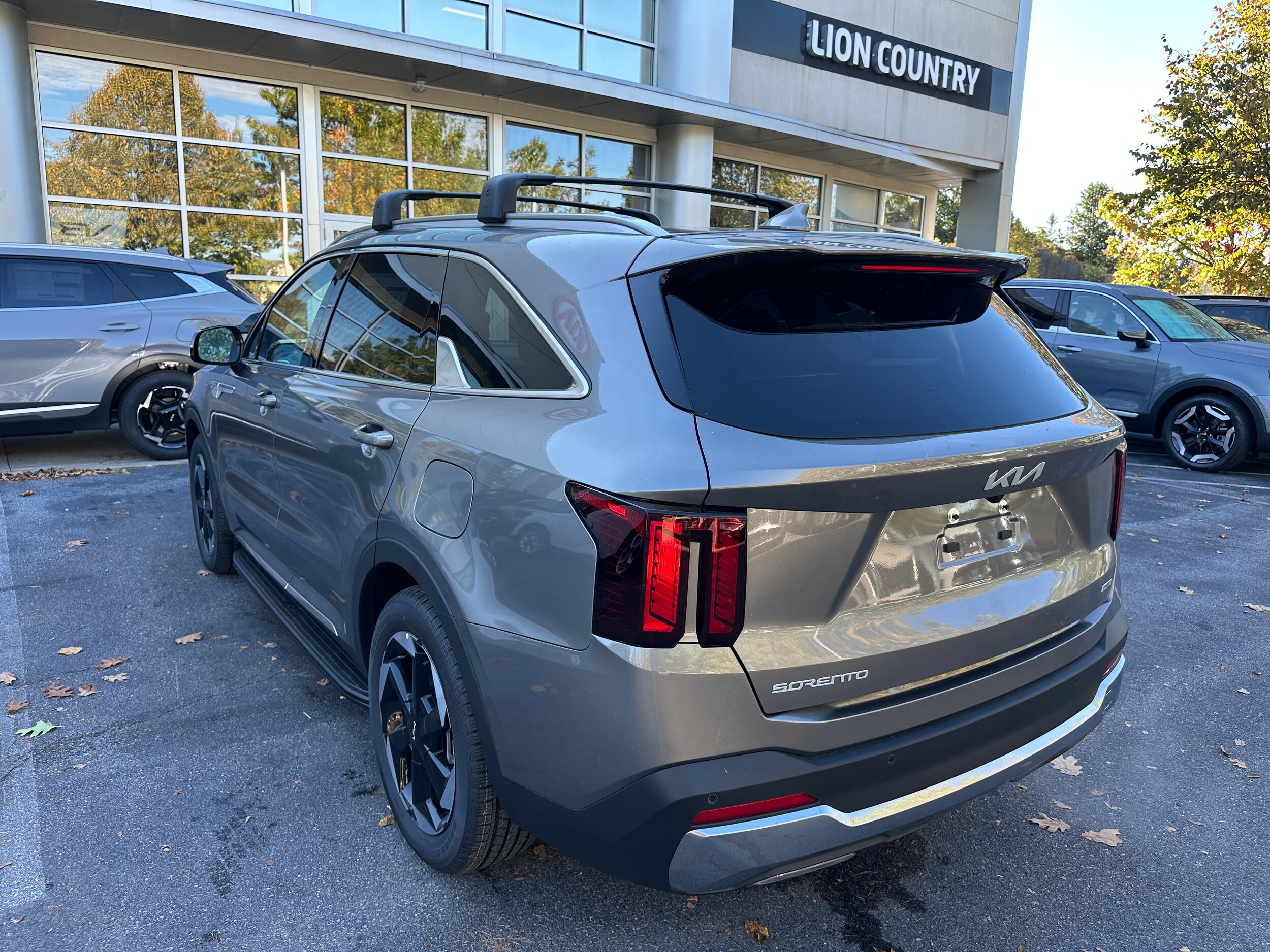2026 Kia Sorento EX PHEV - Photo 8