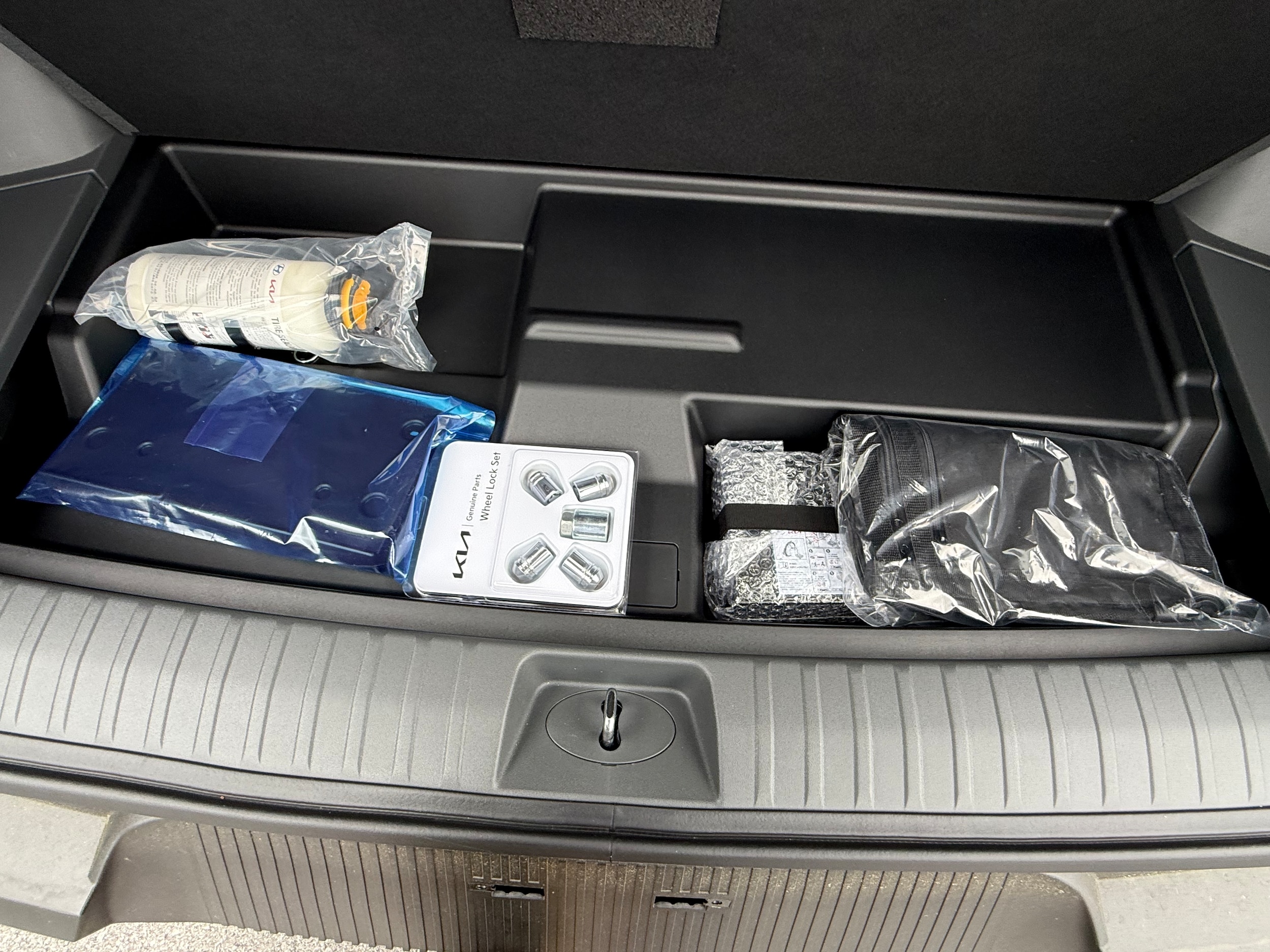 2026 Kia EV9 Wind - Photo 11