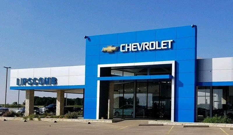 Lipscomb Auto Center in Bowie, TX
